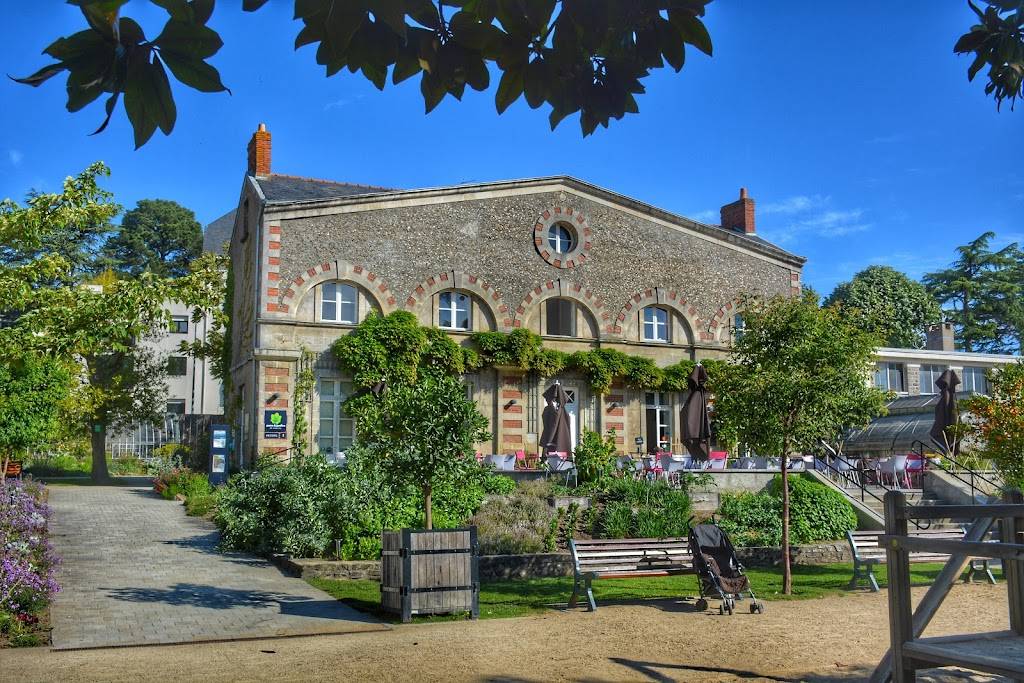 Le café de l'orangerie
