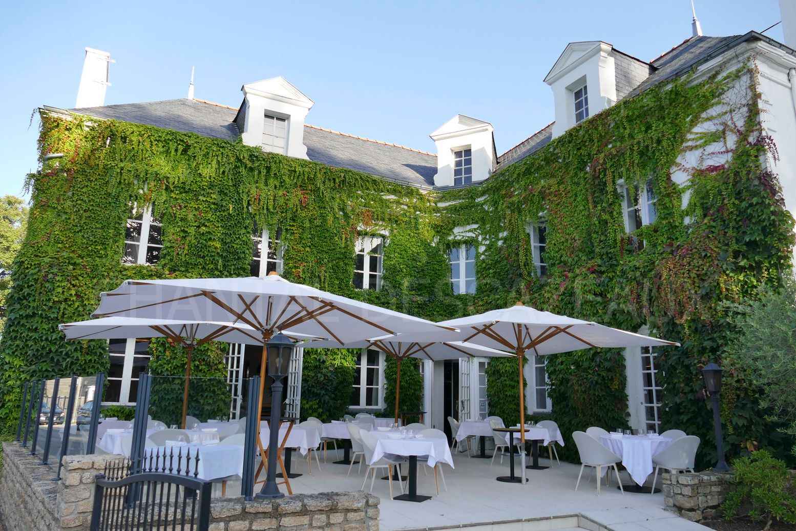 Le manoir de la regate nantes 2 - Attribut alt par défaut.