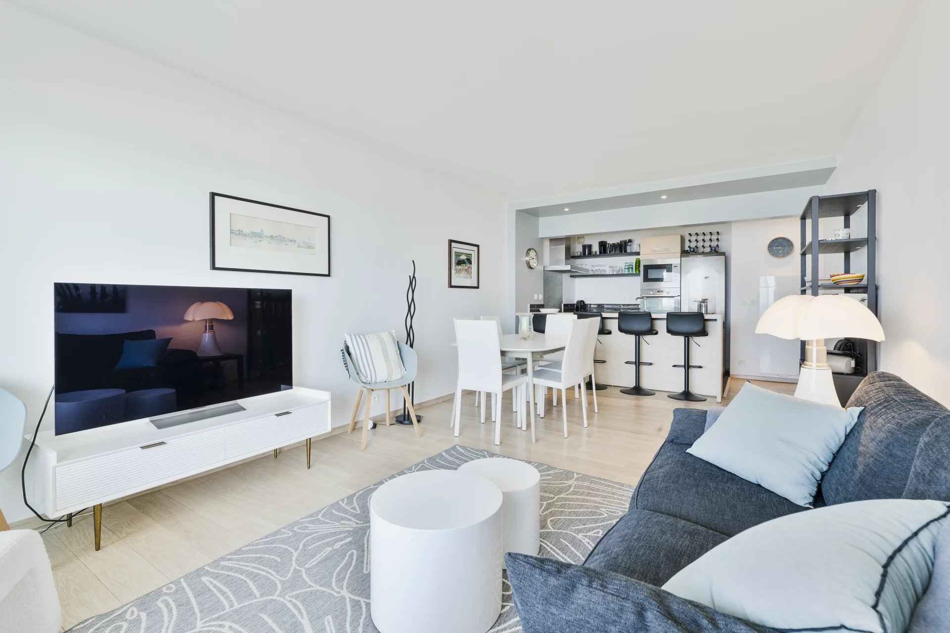 Appartement rénové LA BAULE