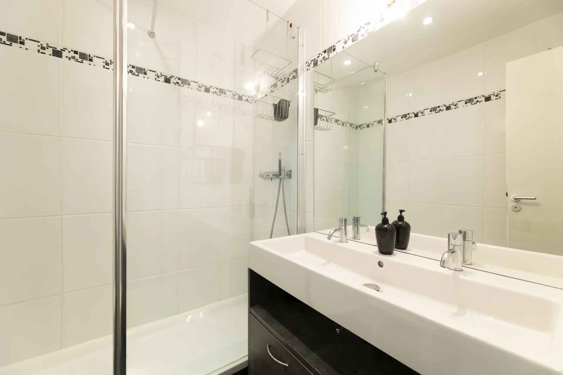 Bel appartement rénové LA BAULE