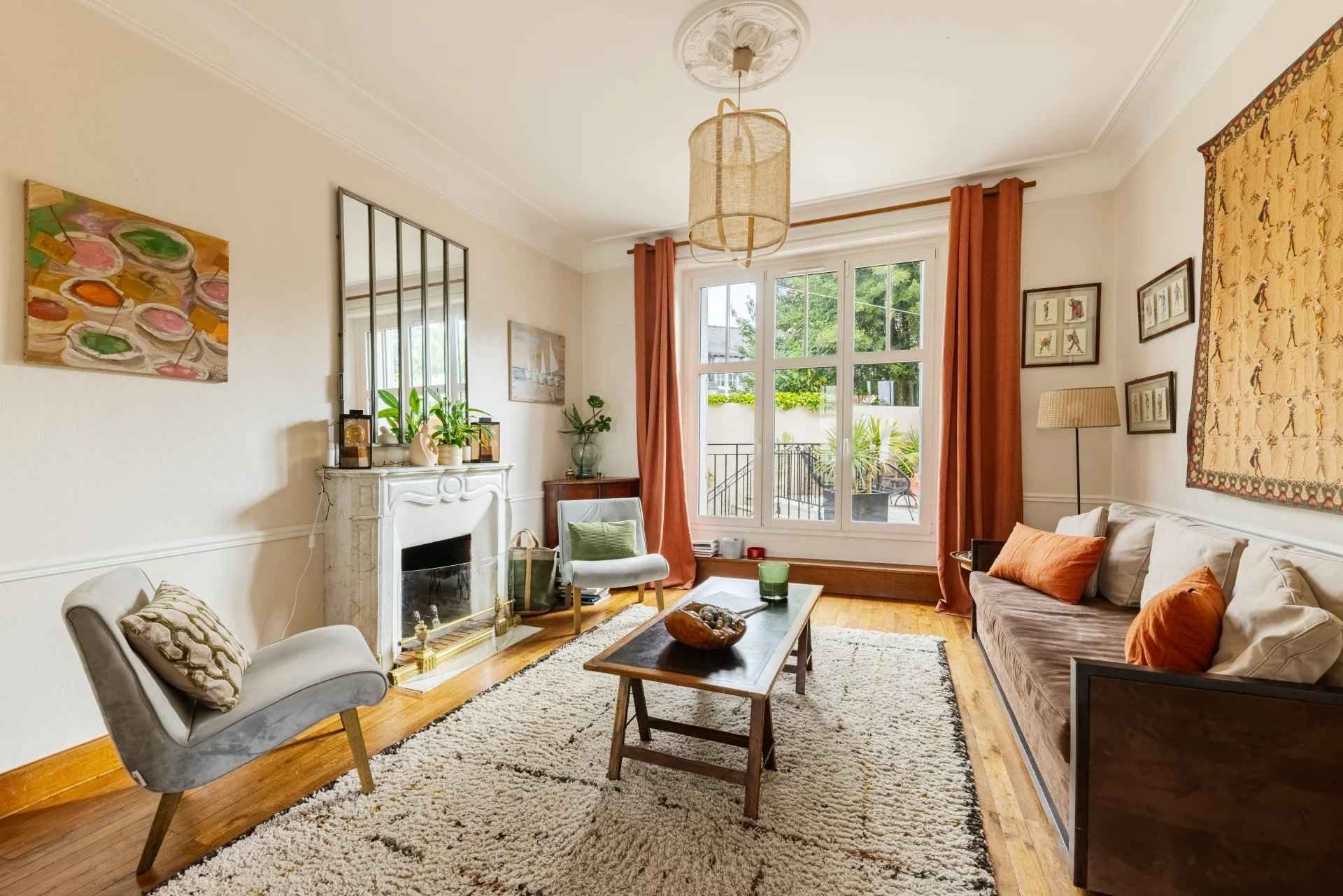Maison avec belle luminosité 