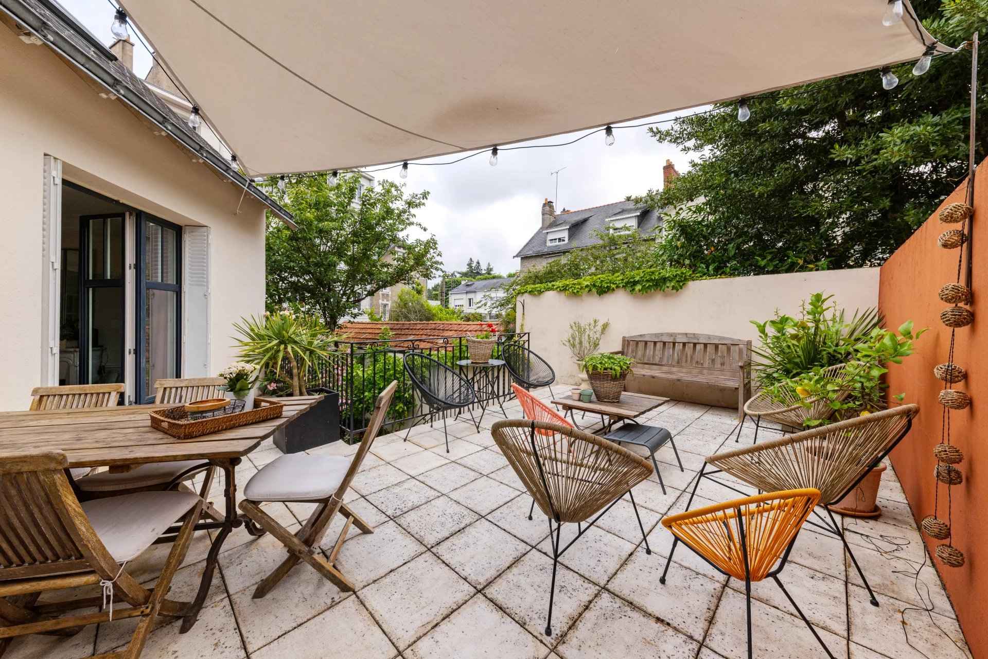 Maison à Nantes avec terrasse