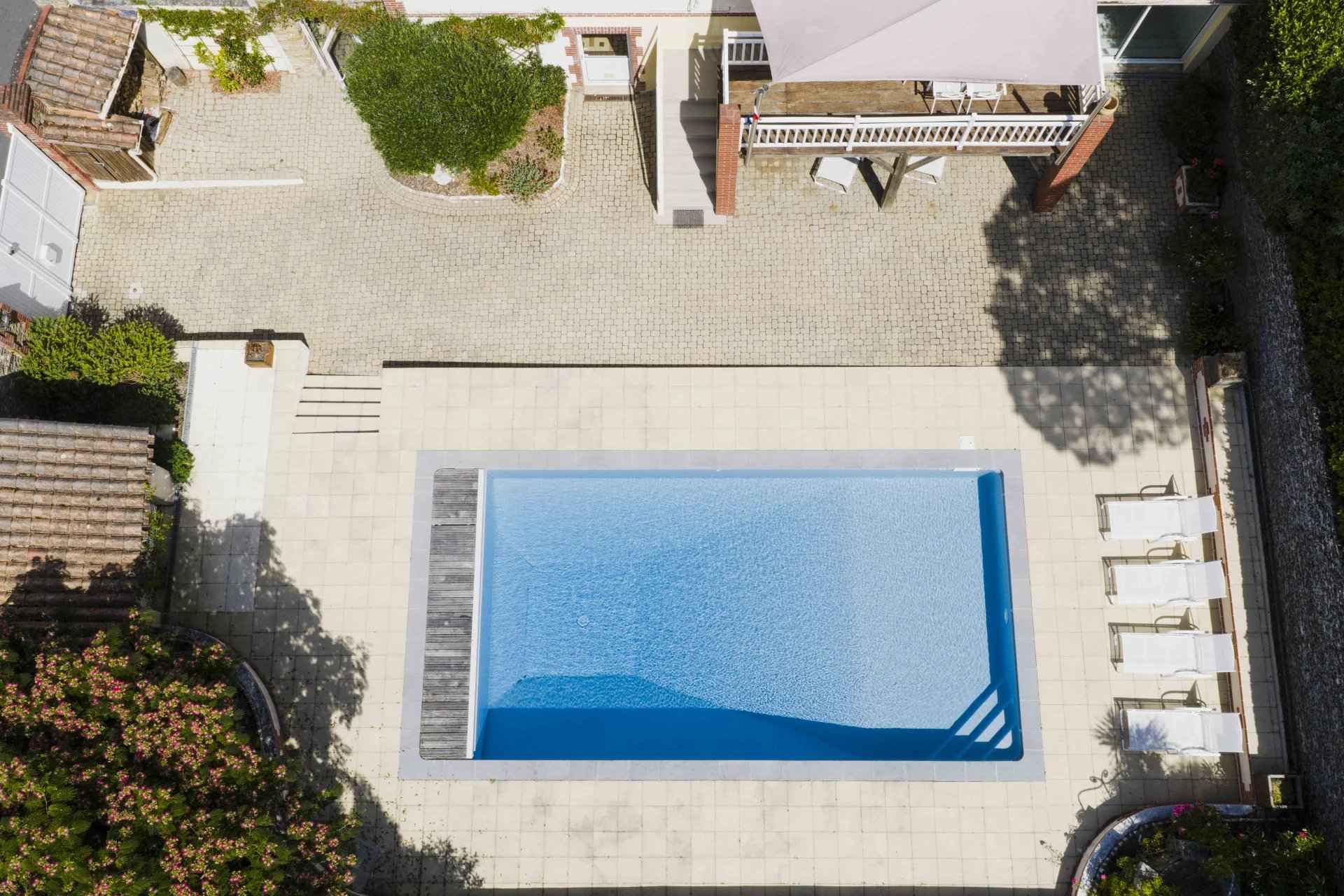 Villa à Pornic avec grande piscine 