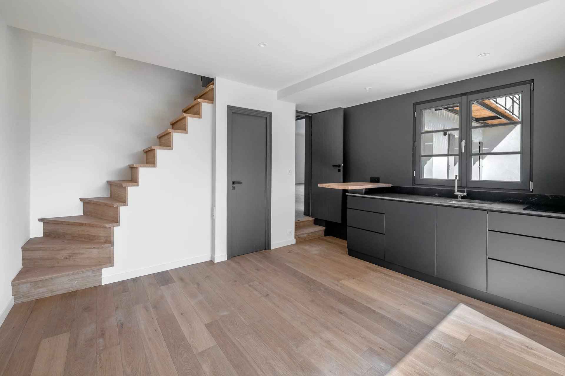 01c9ea172a2da5d28c2e015d0a17adcf e2e5c0eef2 1920 original - Attribut alt par défaut.