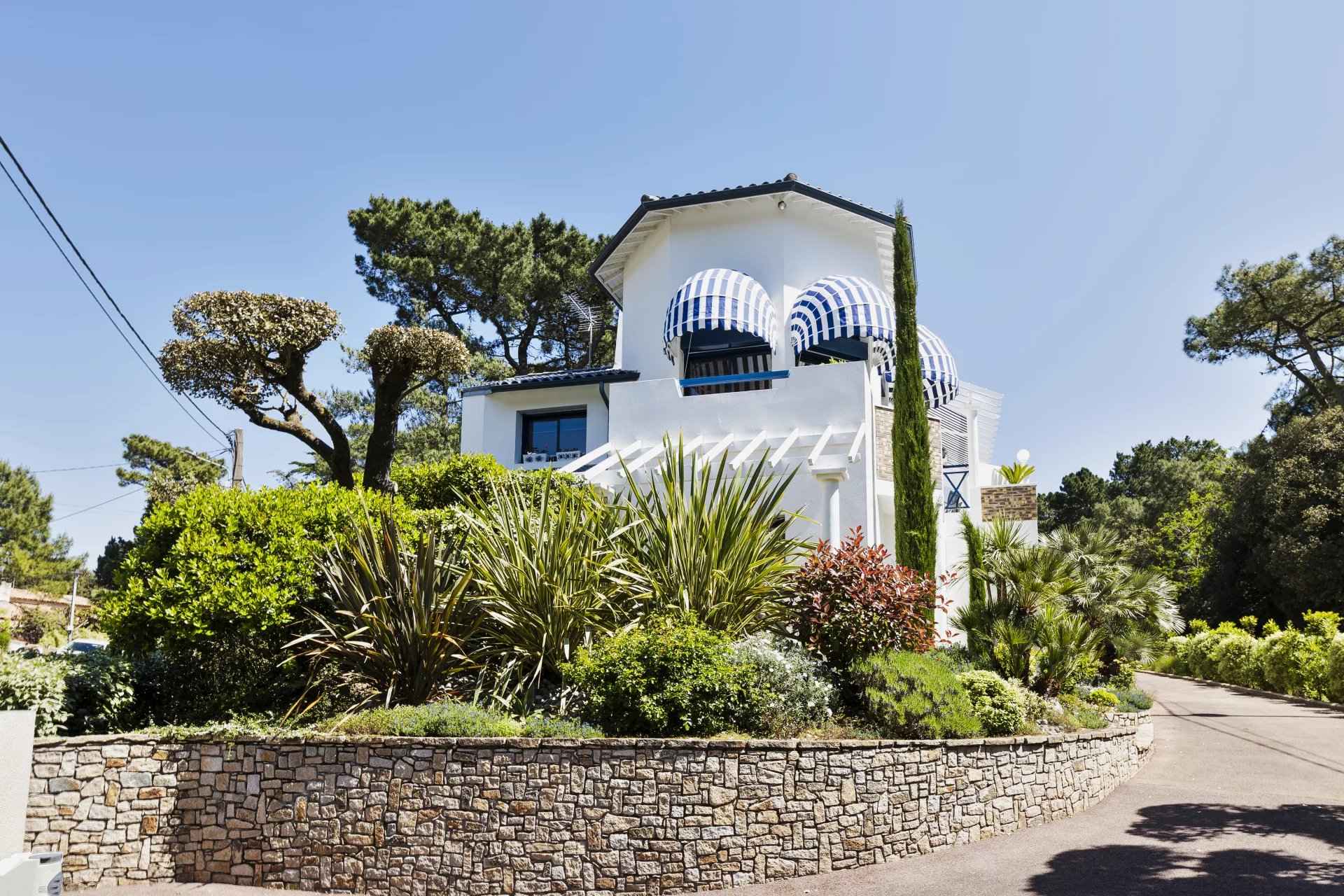 161960826957d504168cf580d4a7ad72 bc2d731ea4 1920 original - Attribut alt par défaut.