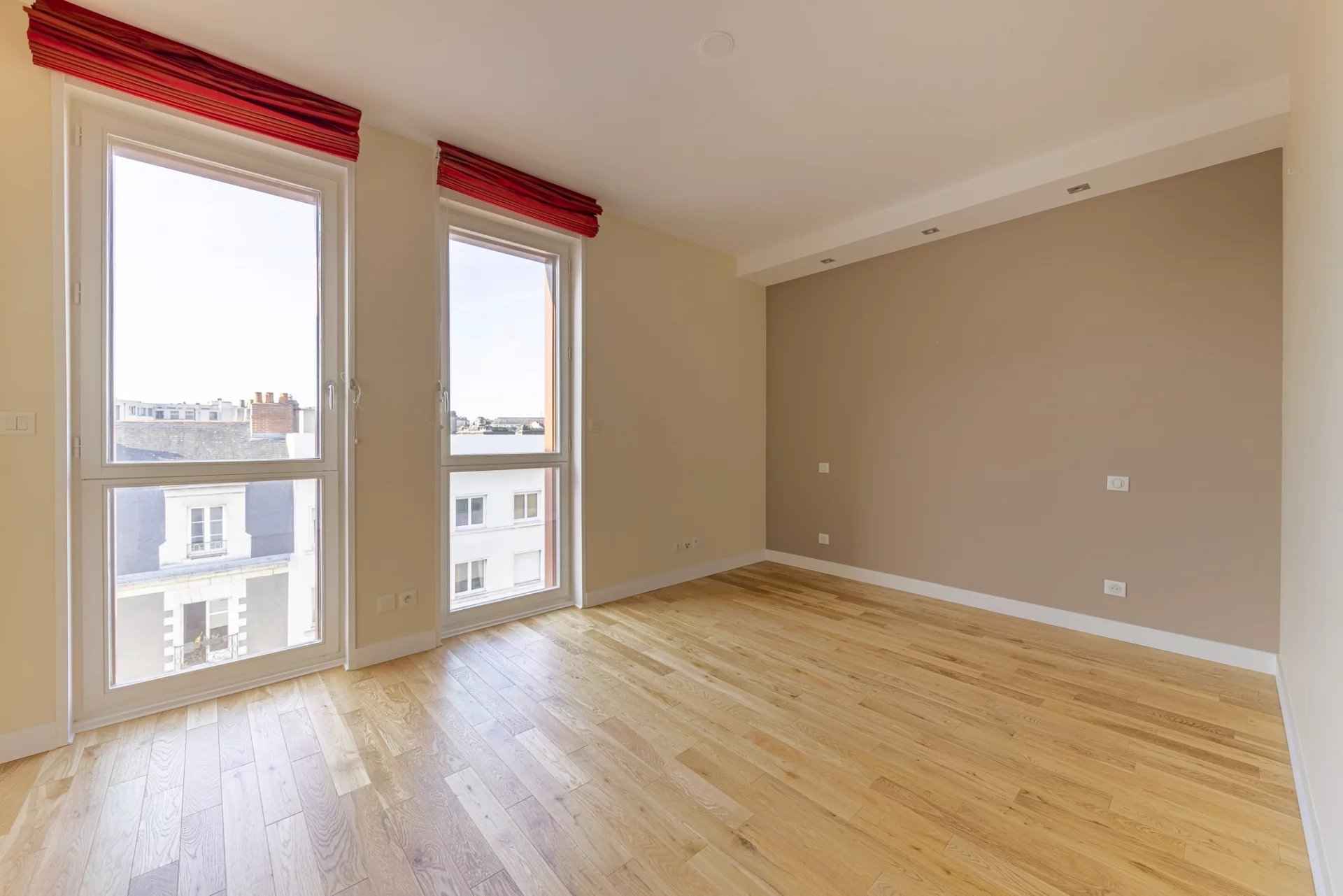 42883e41ab7e299111af799567abbf2f 3af55610ea 1920 original - Attribut alt par défaut.