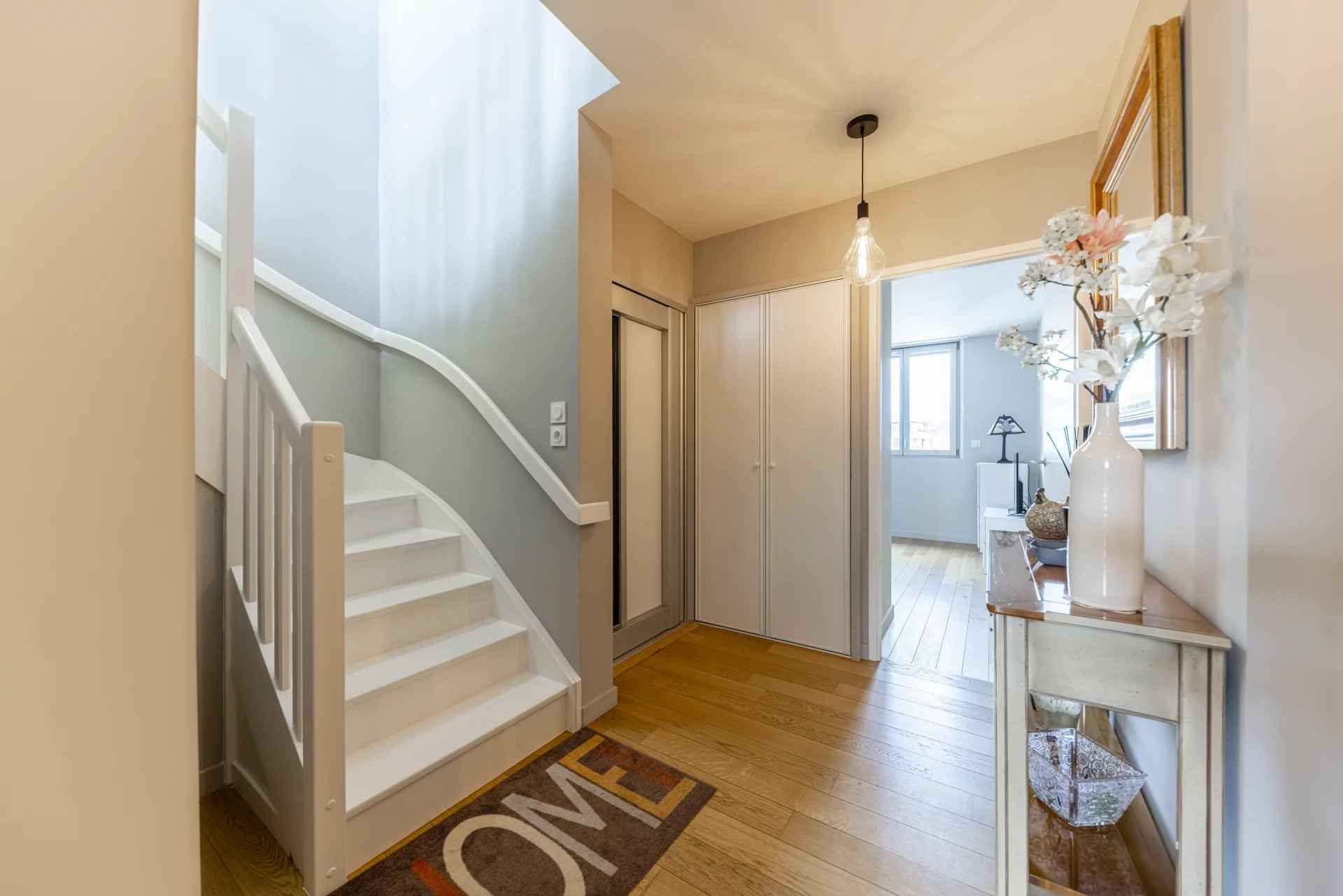 67b6db1b33cc633295daf2a928a2b7e2 742091bacd 1920 original - Attribut alt par défaut.