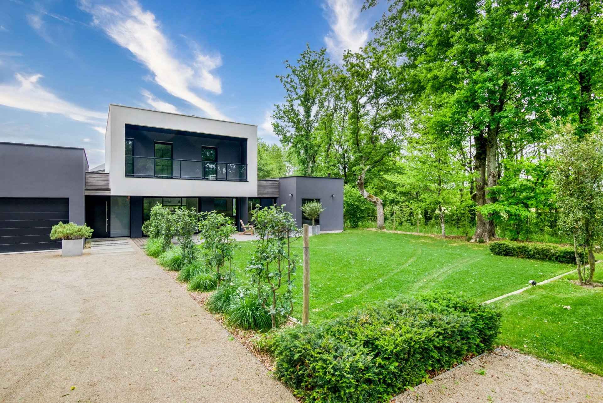 6058e16f02518b91a1100d6341950df0 deac1ed0c2 1920 original - Attribut alt par défaut.