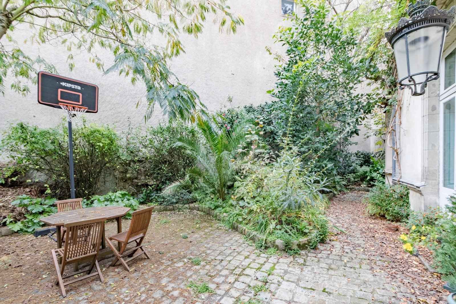 103be8ca341b95440a9a8025ddda8473 279f67acde 1600 original - Attribut alt par défaut.