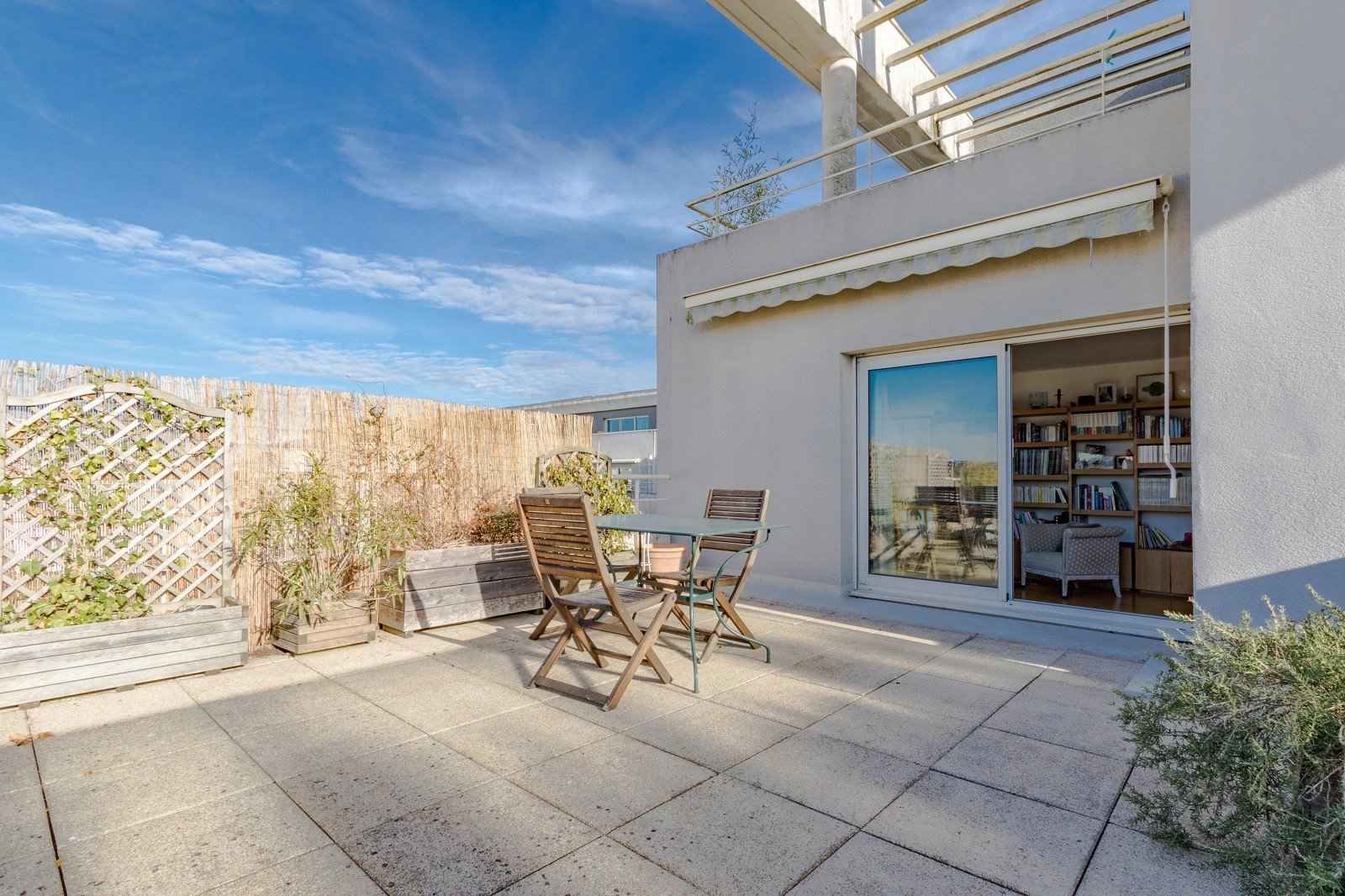 30cfdb210938a0abdcbc21cf8da3e31d 0d1b7139f9 1600 original - Attribut alt par défaut.