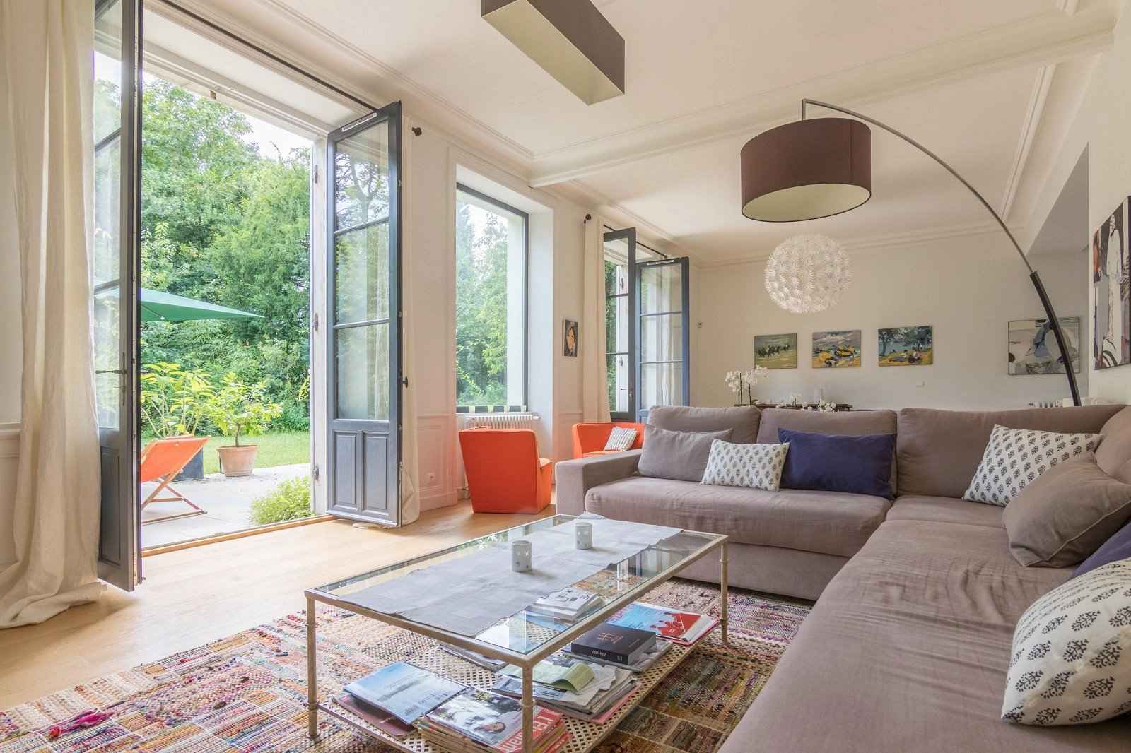 E2a2c47bae4e347b204a29acd907ea37 5724744590 1600 original - Attribut alt par défaut.