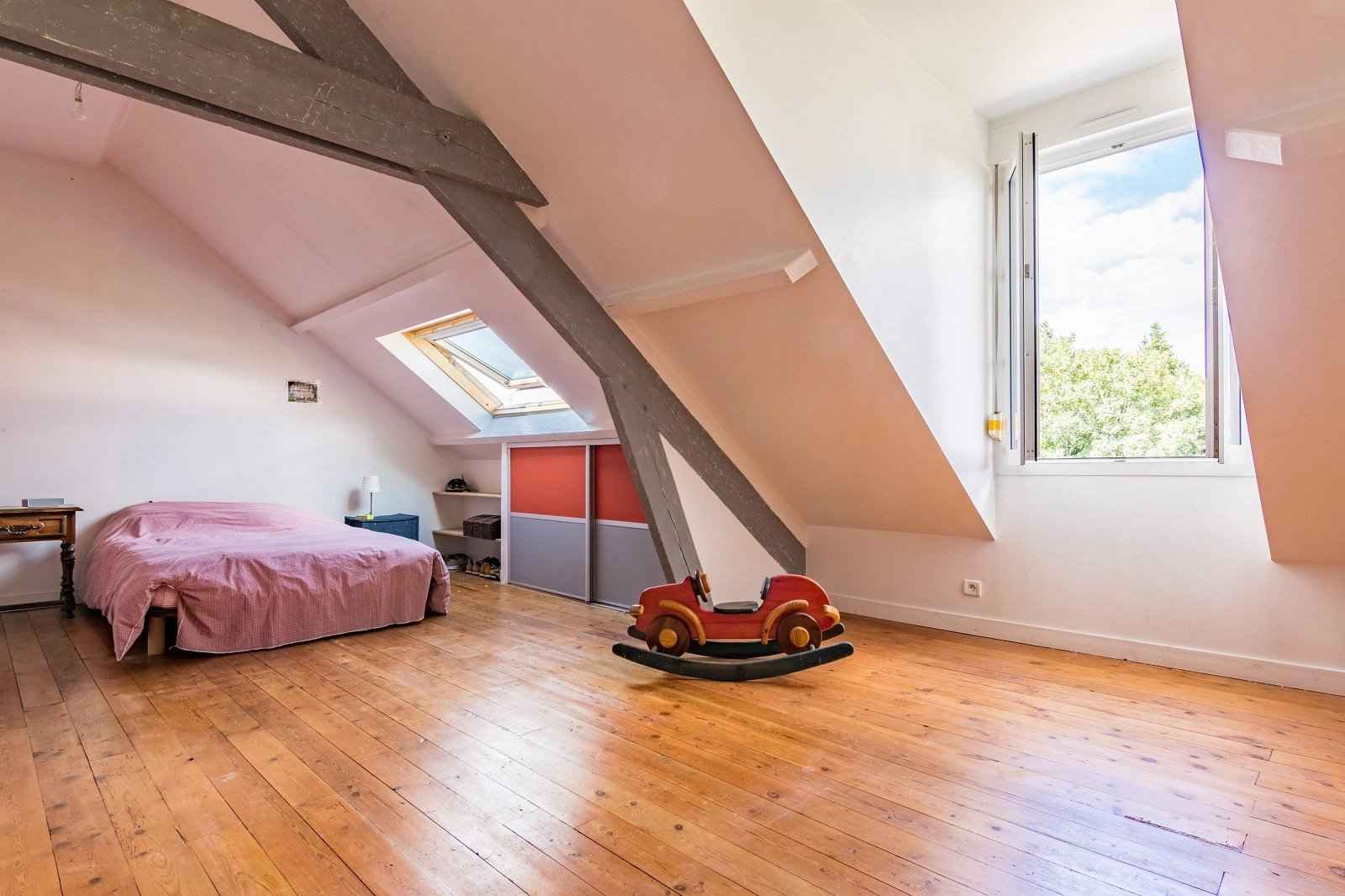 E970a577d6427e60c4b323a7aede906d 6cb5d7156e 1600 original - Attribut alt par défaut.