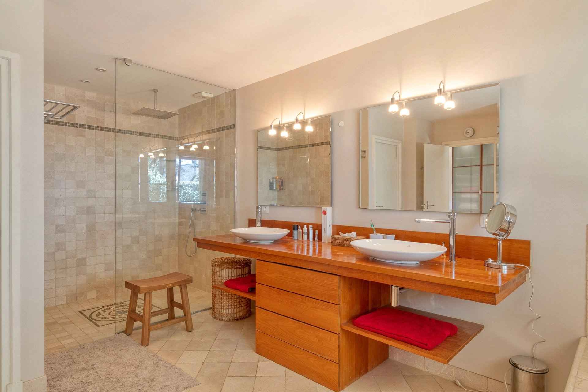 3fc4826ac24b55f081dad00de2243e57 9f10c81a11 1920 original - Attribut alt par défaut.