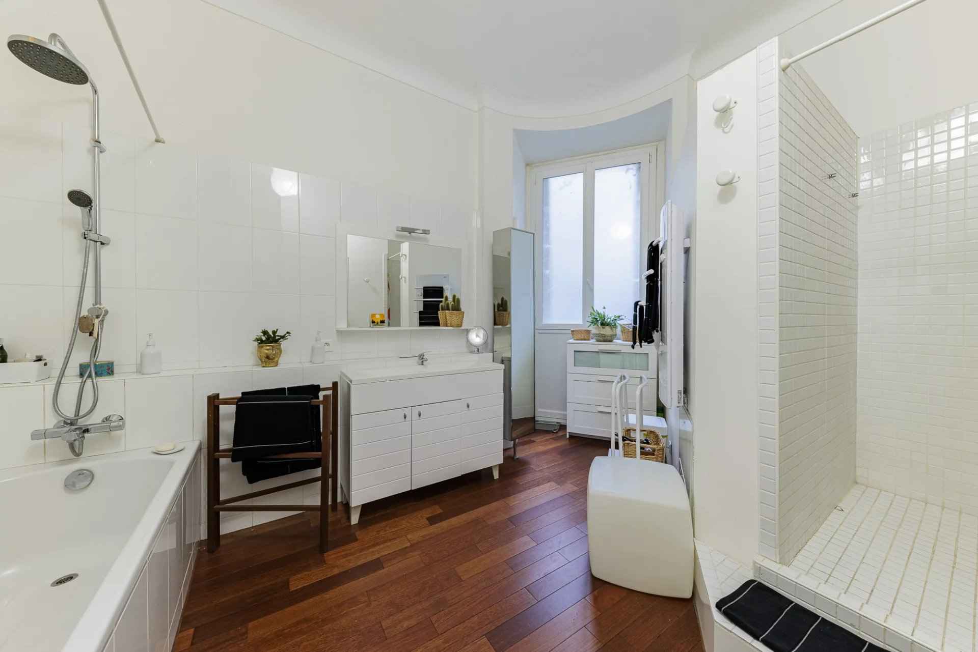 8c3536bd34aebc16fe628890d3aabc43 c9e4f0abdc 1920 original - Attribut alt par défaut.