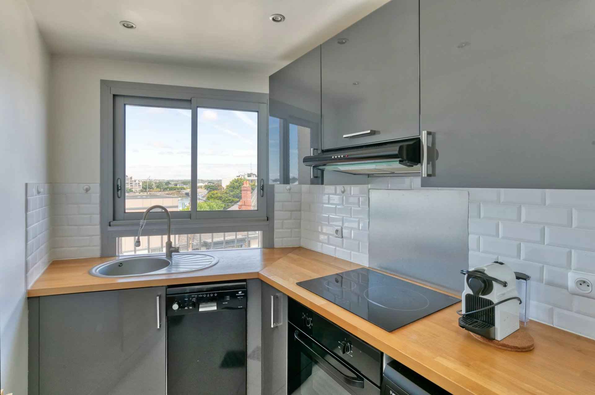 32c8cfc8e51ffa8ee0052805a1bc478b d6adcddc9c 1920 original - Attribut alt par défaut.