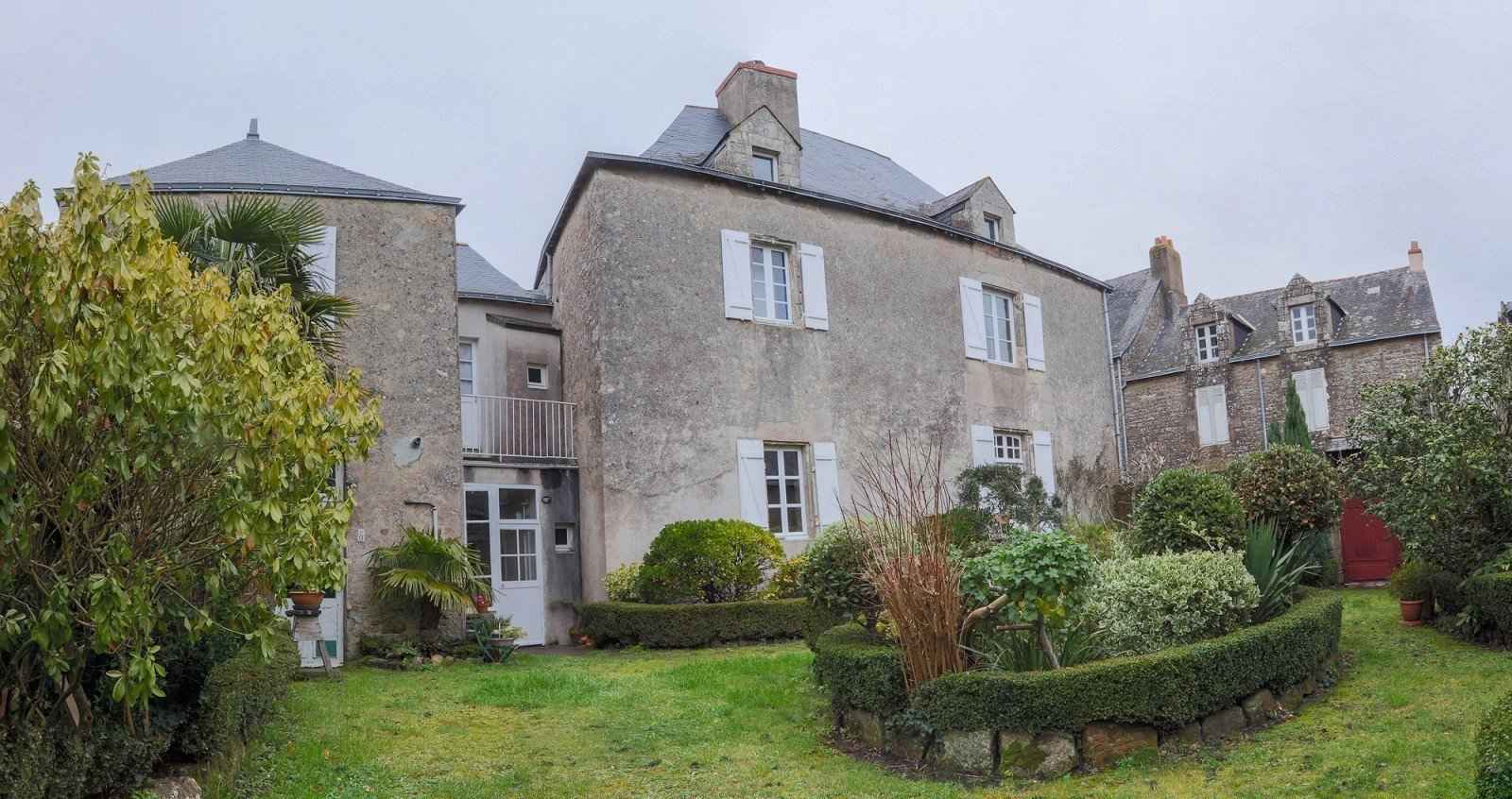 43ca8de90ff5ce4676841b806d768f1c 5e6f29355a 1600 original - Attribut alt par défaut.