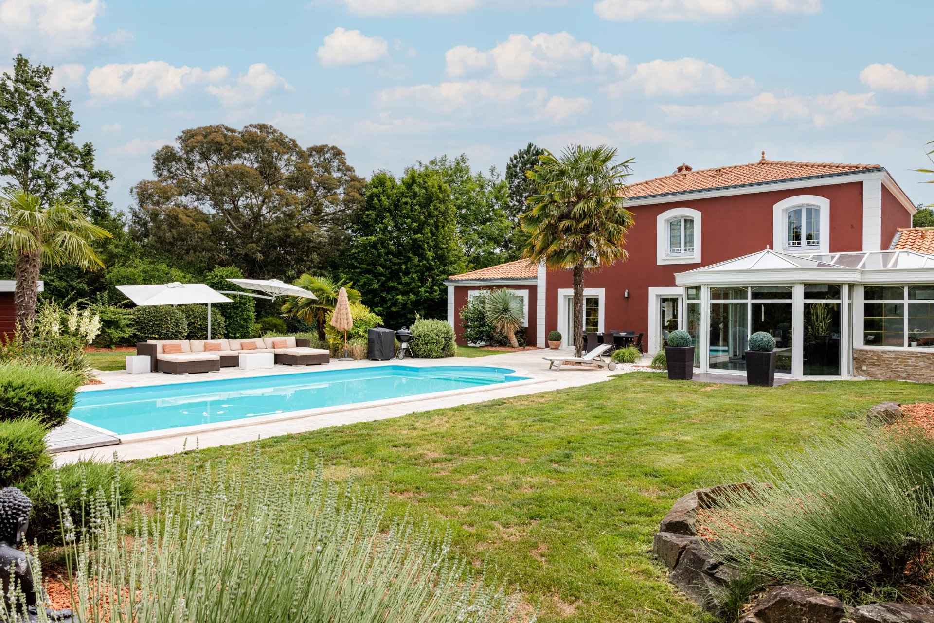 D9b560cb9102afbec104b82539599243 c1f96d7363 1920 original - Attribut alt par défaut.