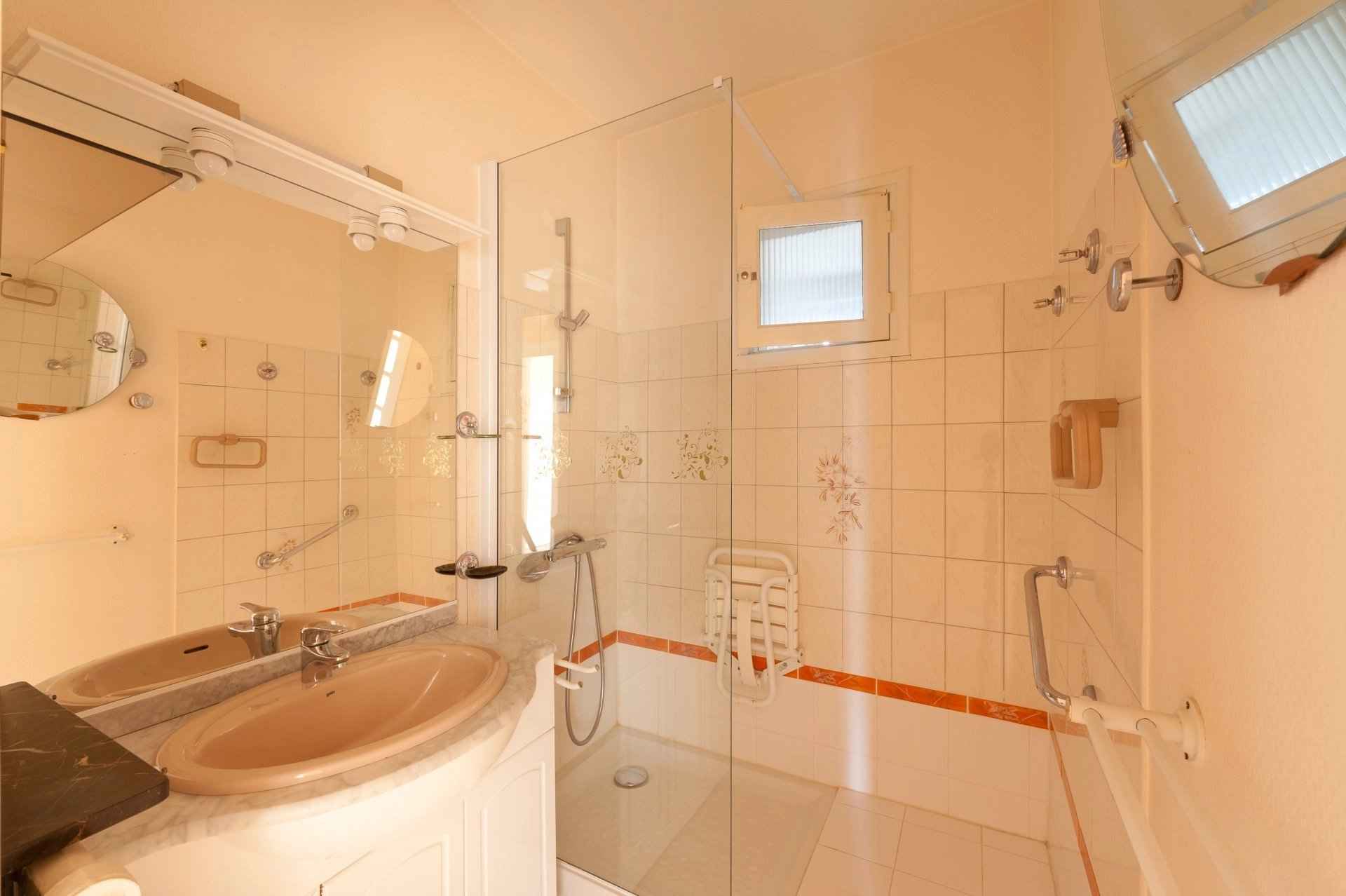 9bf70e636043e766c3ba8aa5548f2dc8 0a8071458b 1920 original - Attribut alt par défaut.