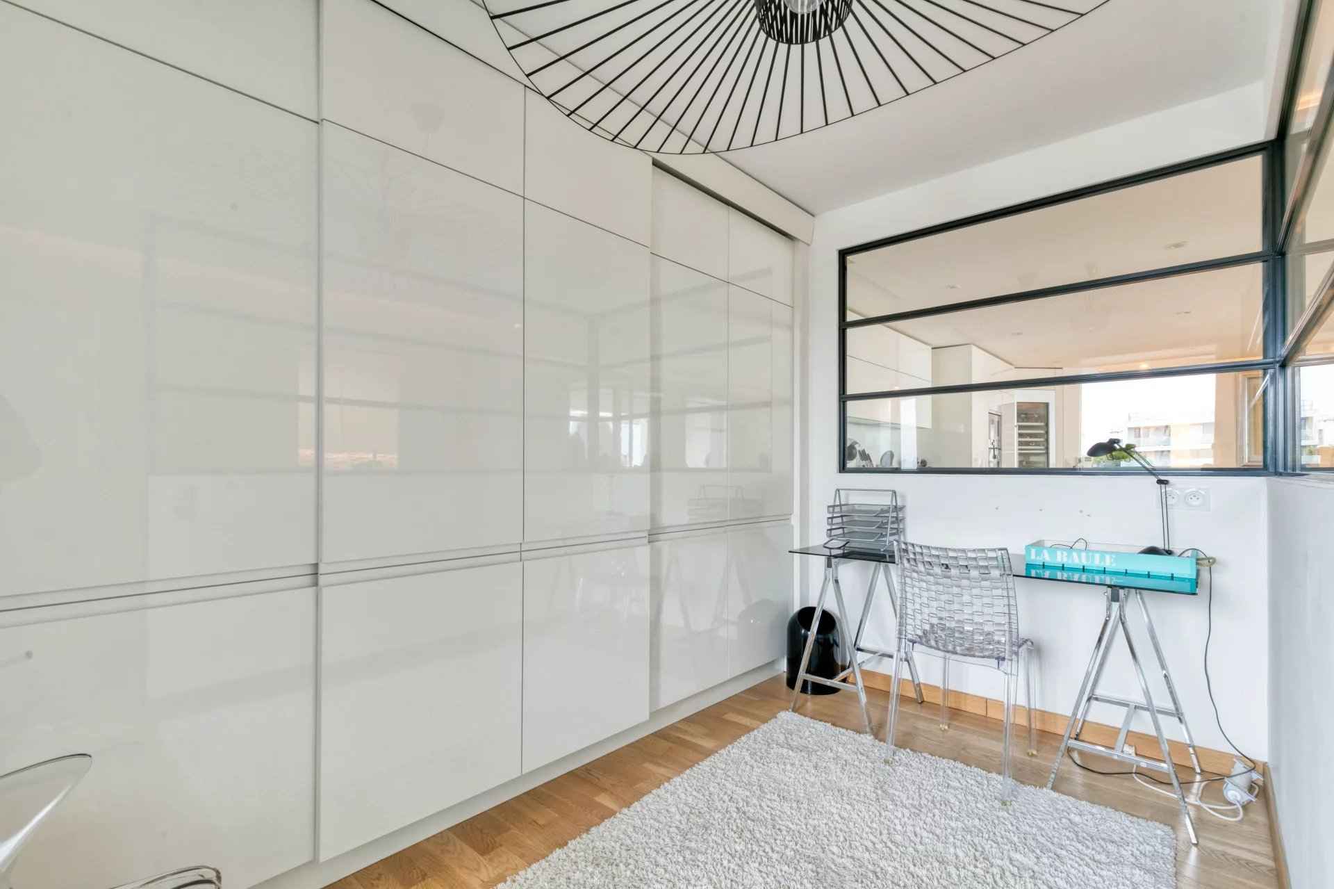 75000bbc74fc6f2001a11242527faf6a ce8fe1875e 1920 original - Attribut alt par défaut.