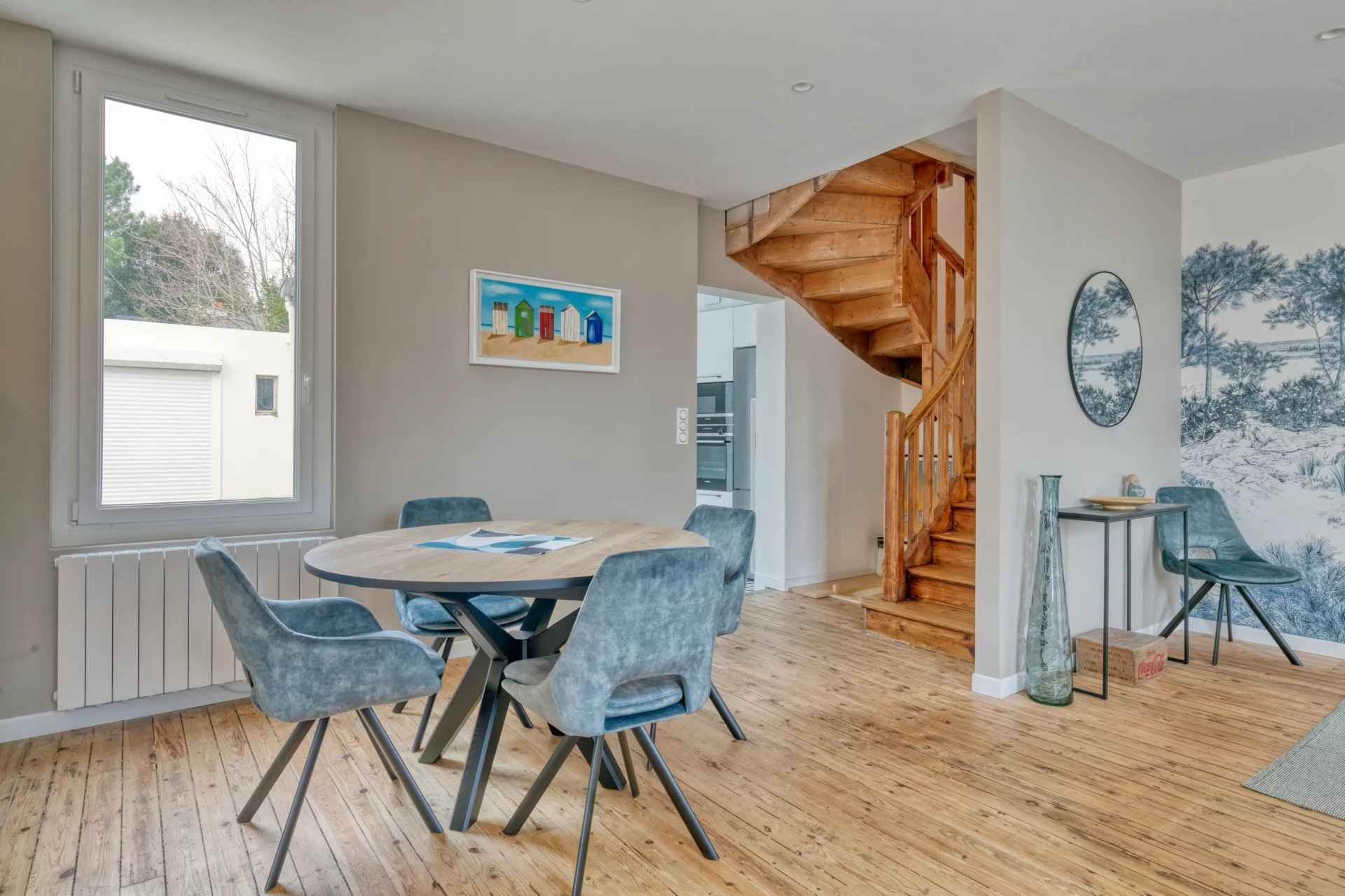 C5efc2459c3c04fb0a17ca6dbcdfeeb8 1cb68d2b57 1920 original - Attribut alt par défaut.