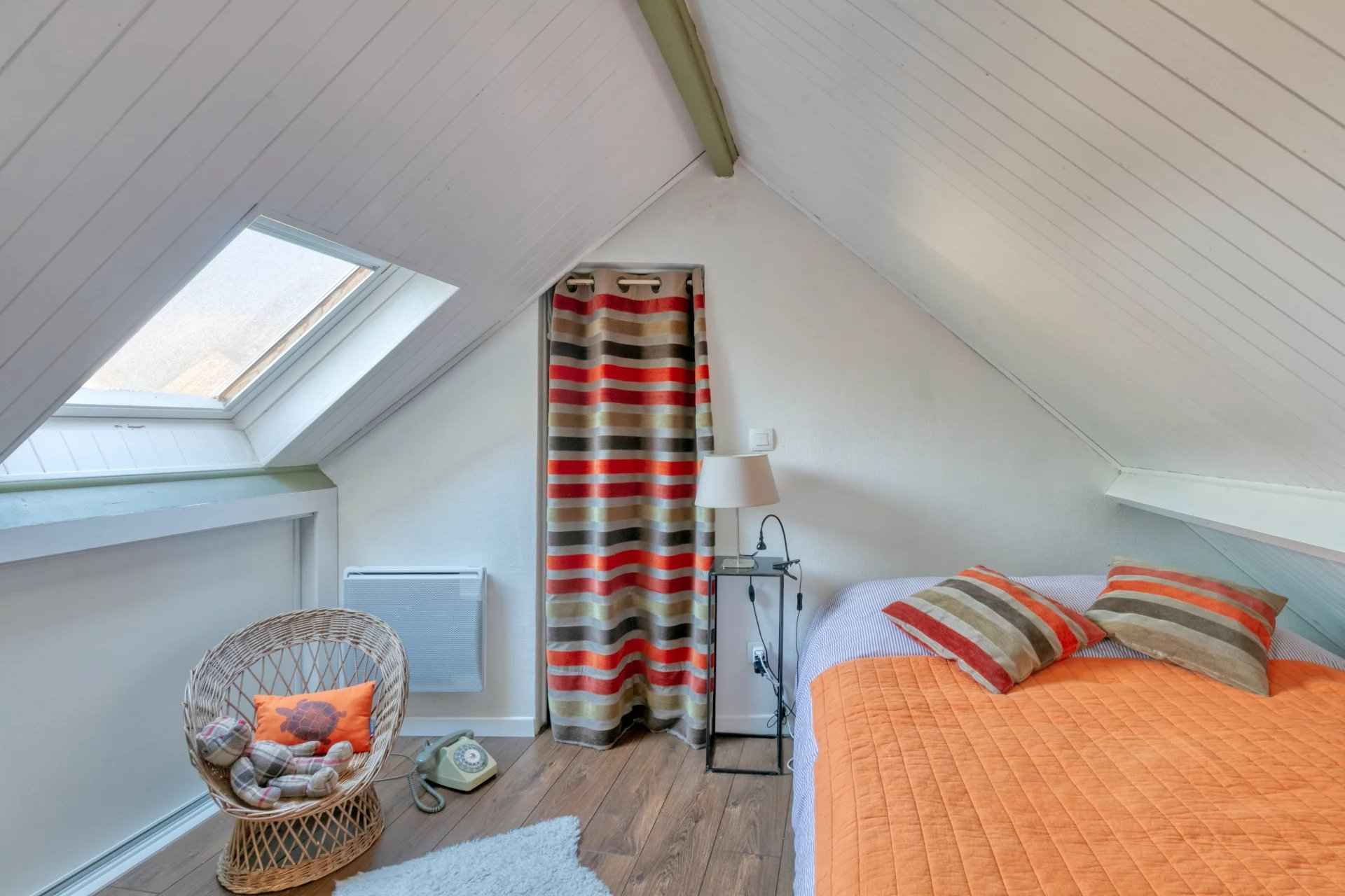 332e1b92e73d9905767cc37d5496adba e83806847a 1920 original - Attribut alt par défaut.