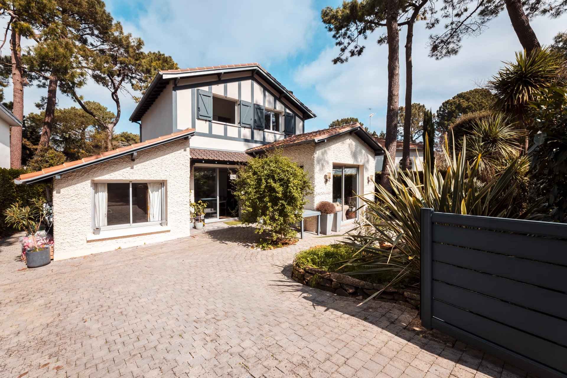 341cf203743834dfd80286a05eea5f10 9b7e5b94c6 1920 original - Attribut alt par défaut.