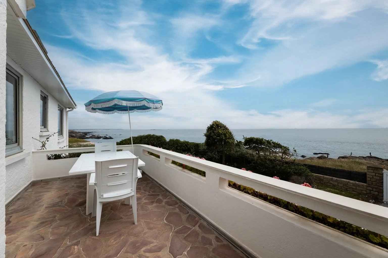 18ce370c462d81309c4f45ba9d41453d c2d7a36ef9 1536 original - Attribut alt par défaut.