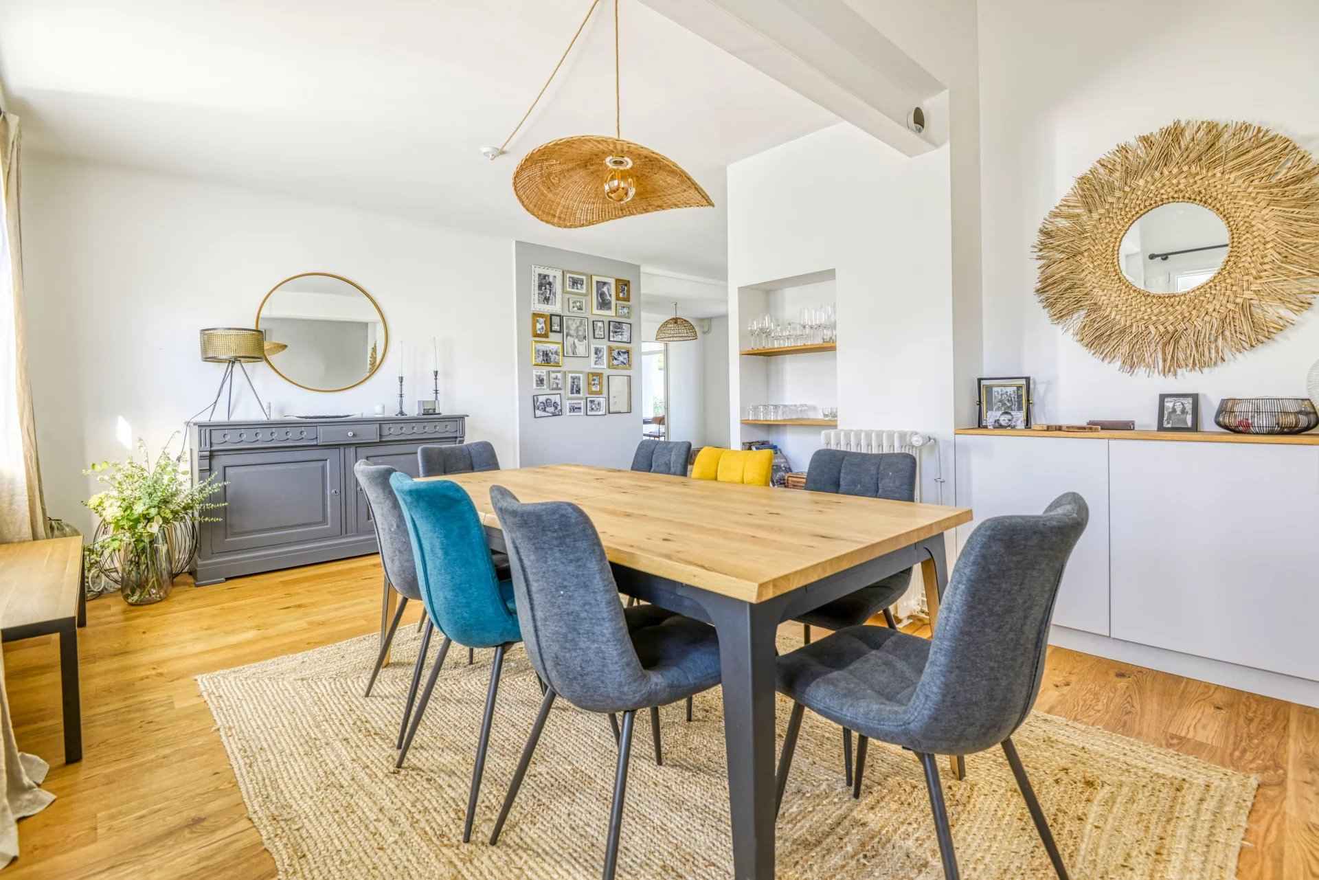 0e9fad4526fd27bdf0c9fd60116c69d3 2b5d04f87a 1920 original - Attribut alt par défaut.