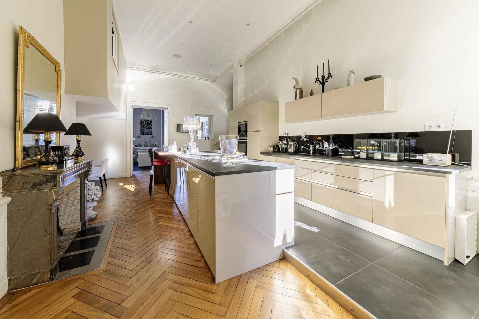 20d08bbb9308eef35b3b42ec7042f7de 7e28b08305 1920 original - Attribut alt par défaut.