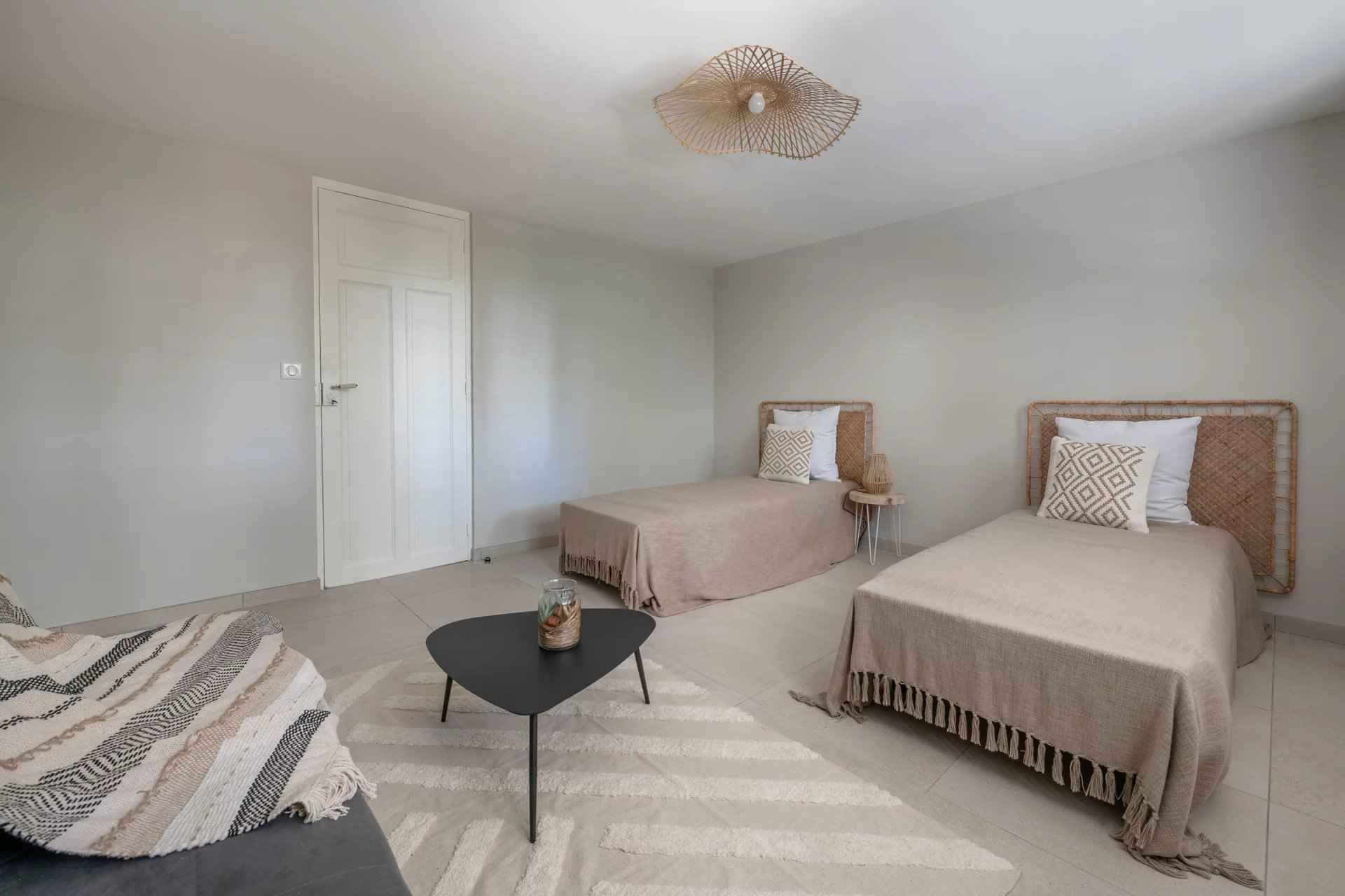 Bdee754a4724a2c2aa9af79feed7f2ef b7d5c47c3b 1920 original - Attribut alt par défaut.