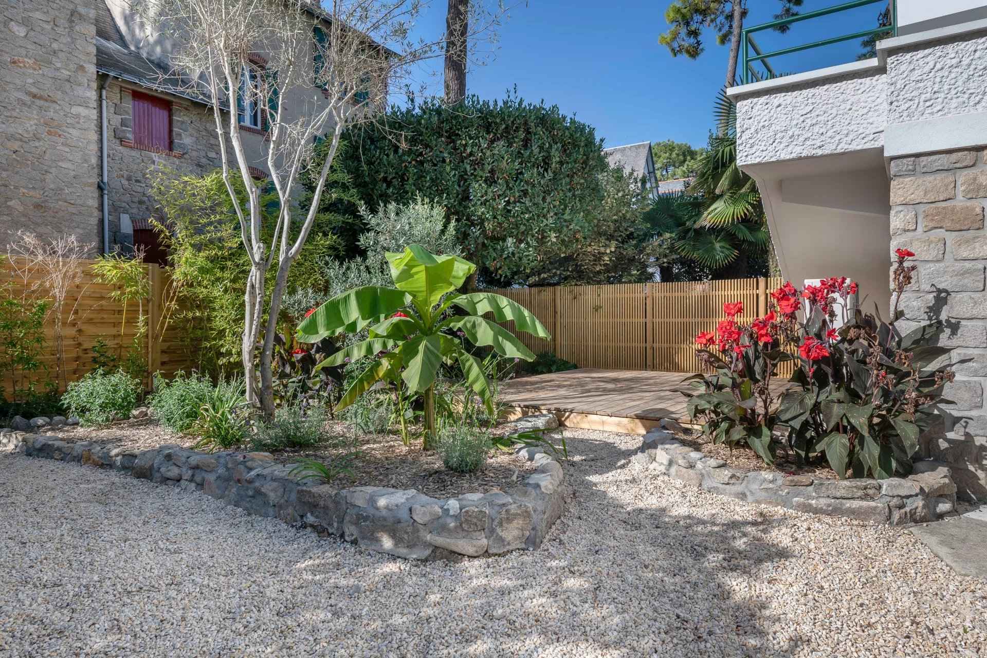 0aa39562b12c61ef374d06295fdd62d4 94cb8b40a9 1920 original - Attribut alt par défaut.