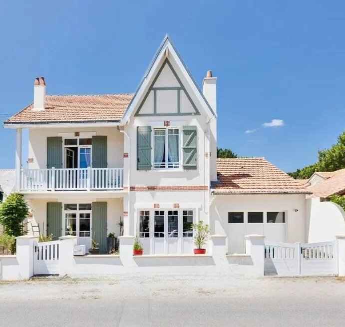 D6b459efc3913c50db3a25387d6eaf95 78995762d3 691 original - Attribut alt par défaut.