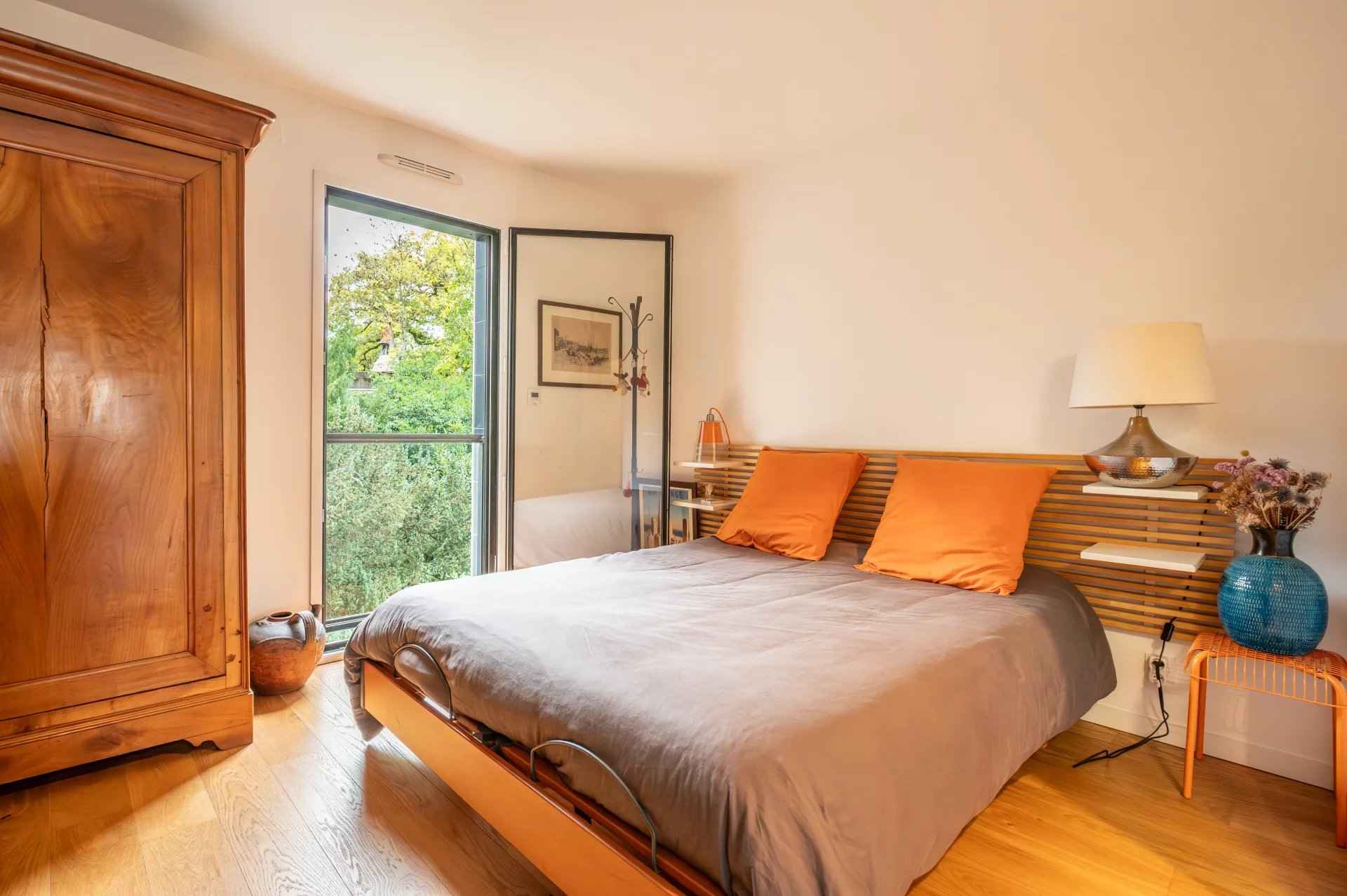 8cbc7376534456b54c09b9cede9be08e ce67ce22dc 1920 original - Attribut alt par défaut.