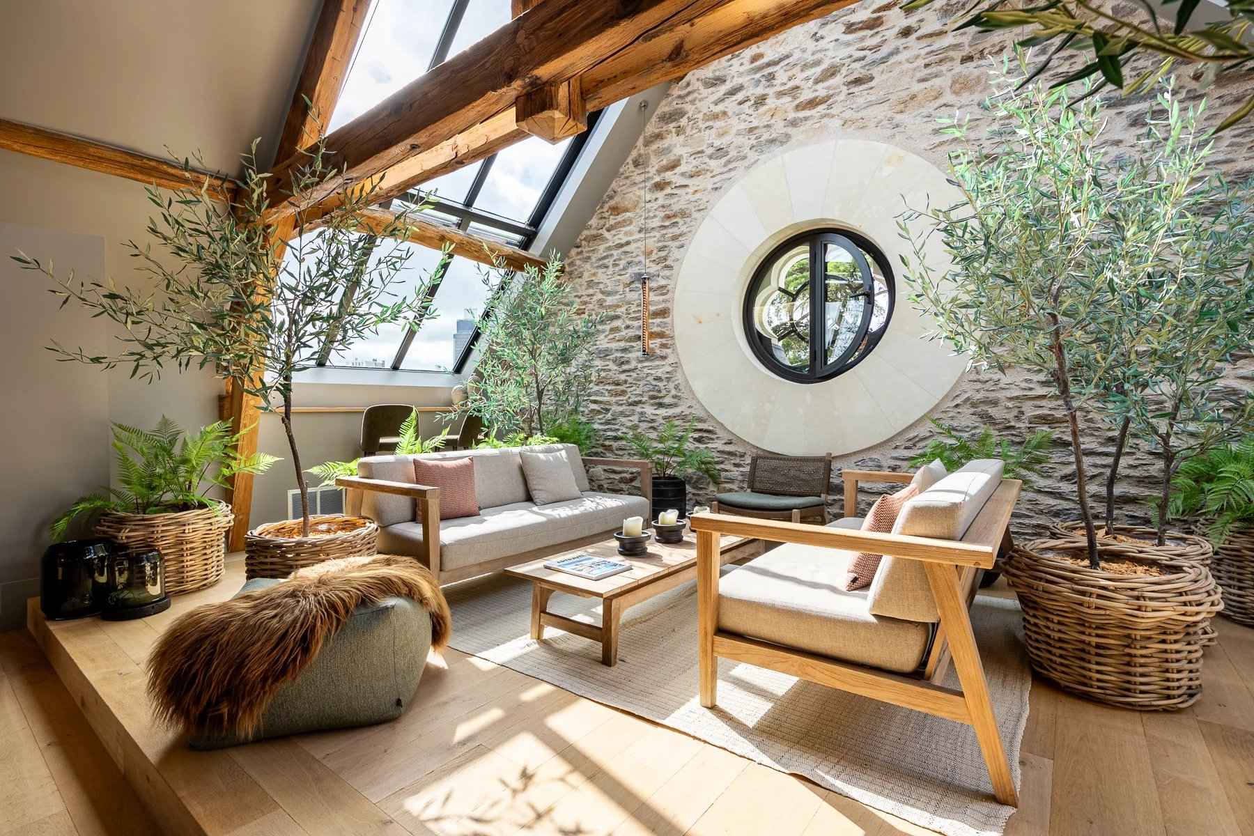 341e4463336aef8b9e392c5b2a464978 2758e2775e 1800 original - Attribut alt par défaut.