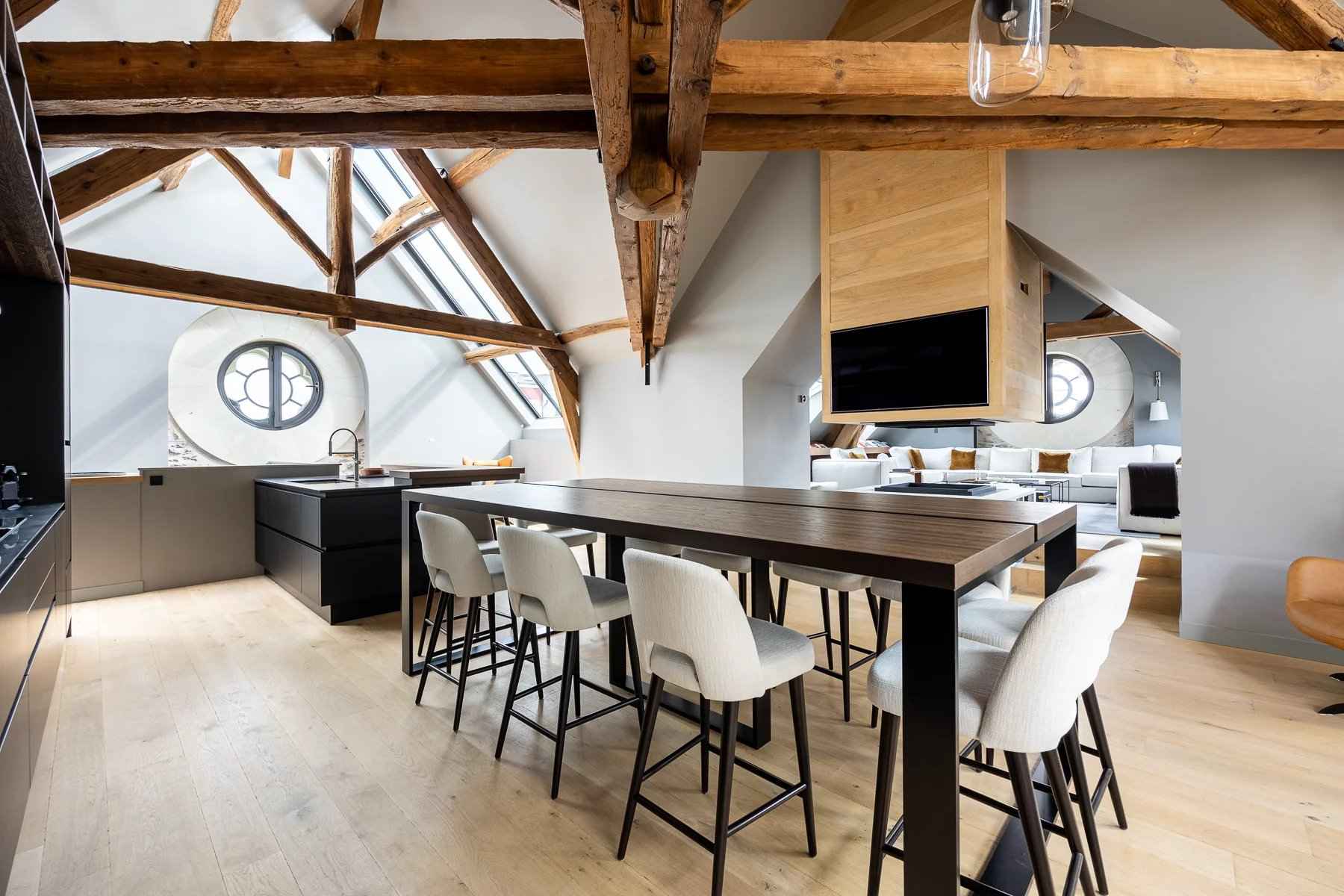 A8573faaa70dfaf3cadbe03540b6e6c2 b7f9c6b39e 1800 original - Attribut alt par défaut.