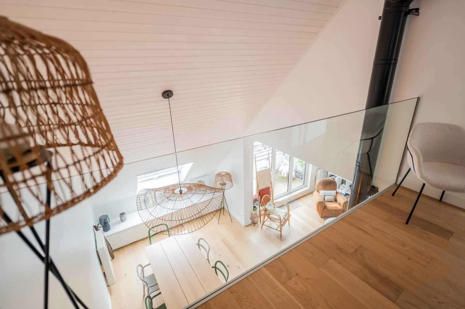 F8e3273acec69685efc522cce9502ea0 da06cca25c 1920 original - Attribut alt par défaut.