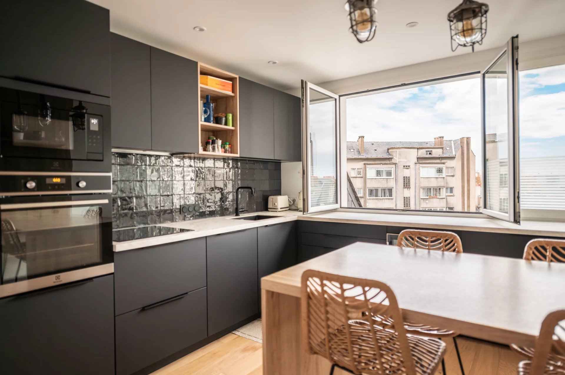 17198ce361890609b939fe3db5ffca2d 00f91fc6ea 1920 original - Attribut alt par défaut.