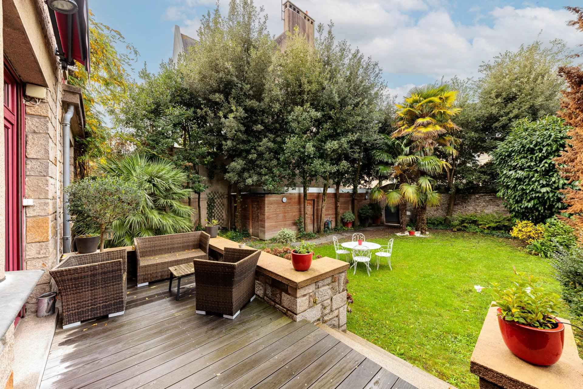 085ab22c0eb94374e6736161709be5b2 d749a1da84 1920 original - Attribut alt par défaut.