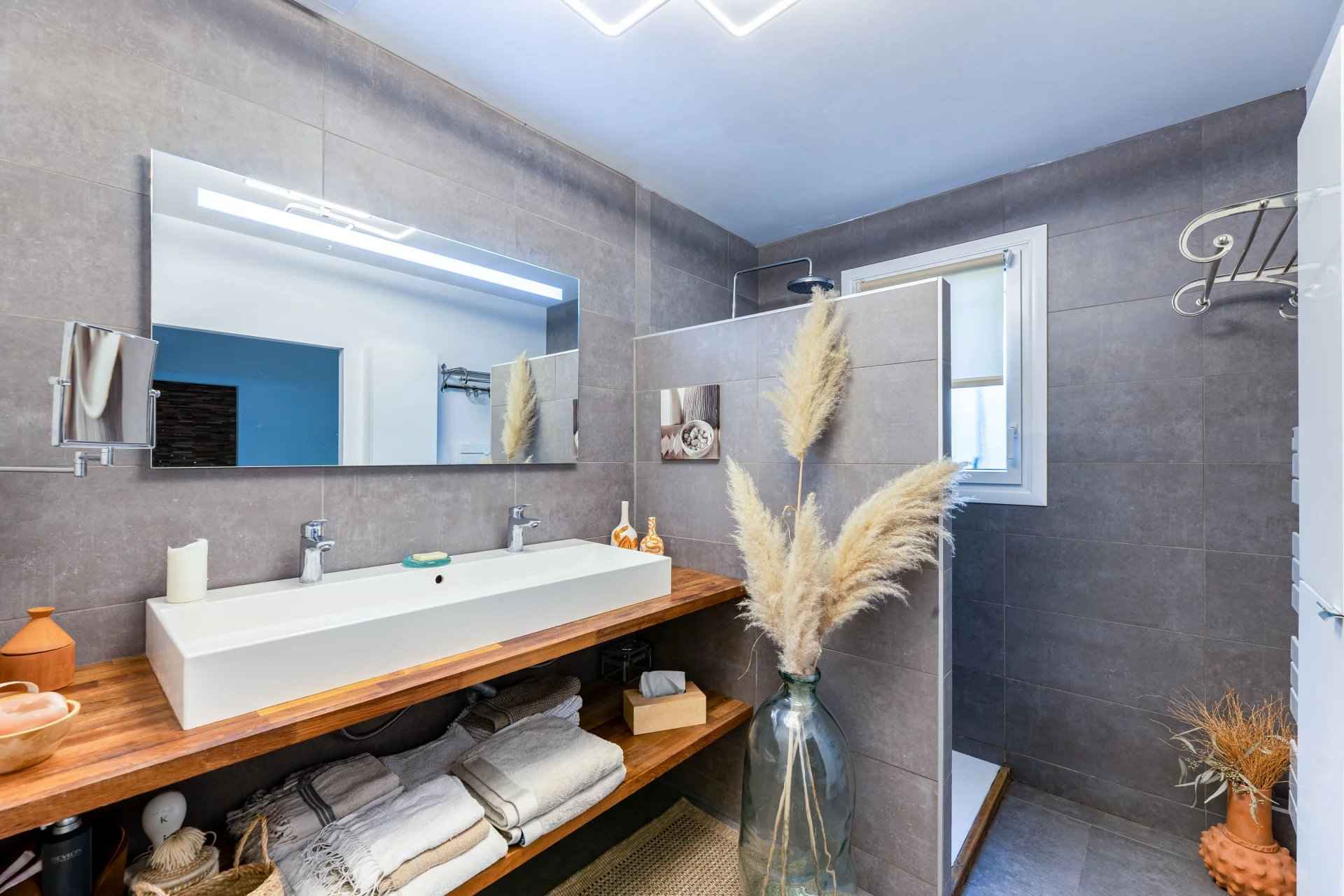 731e6f1c915cc1646c388d5c2a68df3b c4759bbbb8 1920 original - Attribut alt par défaut.