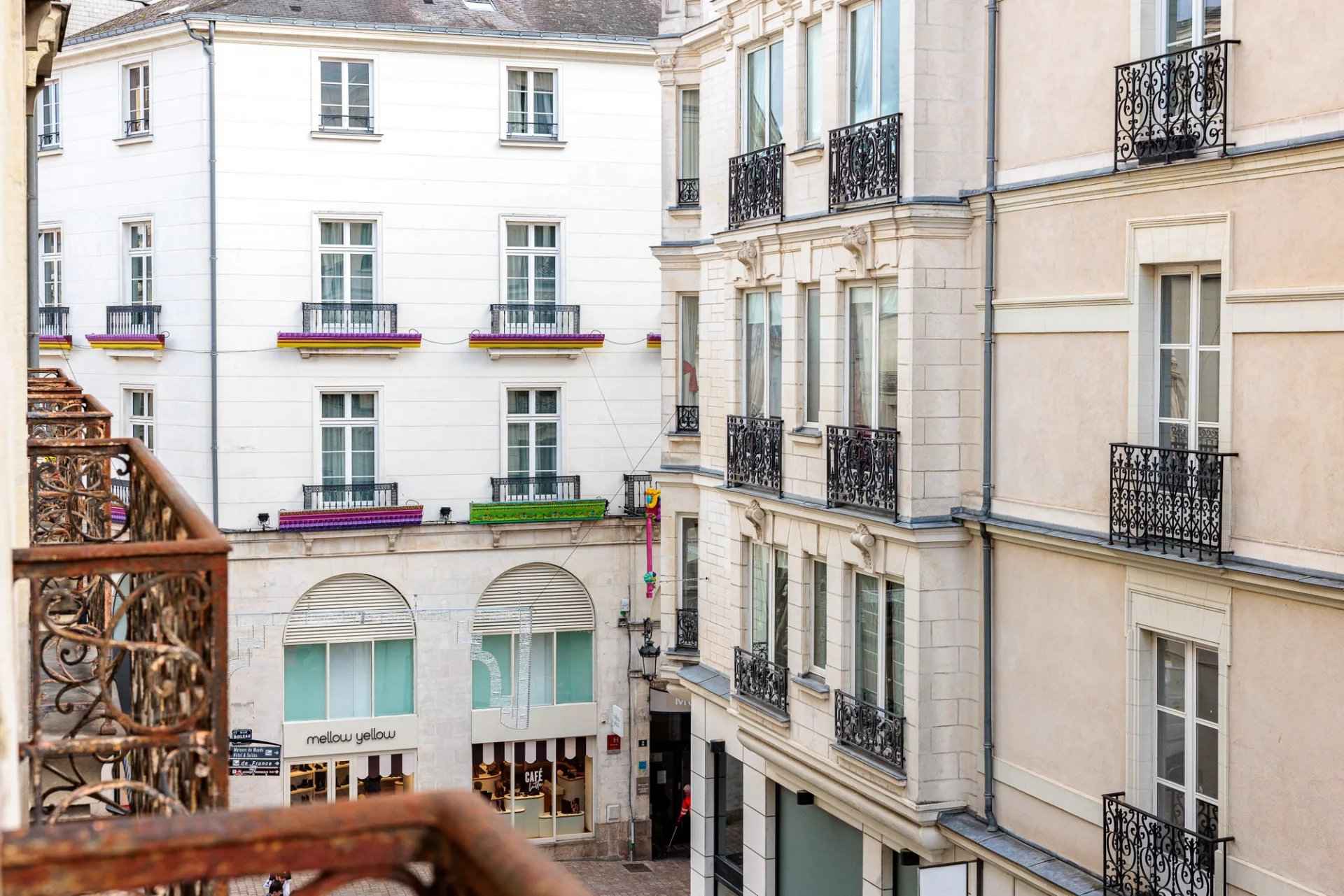 Ca8f010b1716e1d10c54591457c8f6d2 c648e9114a 1920 original - Attribut alt par défaut.