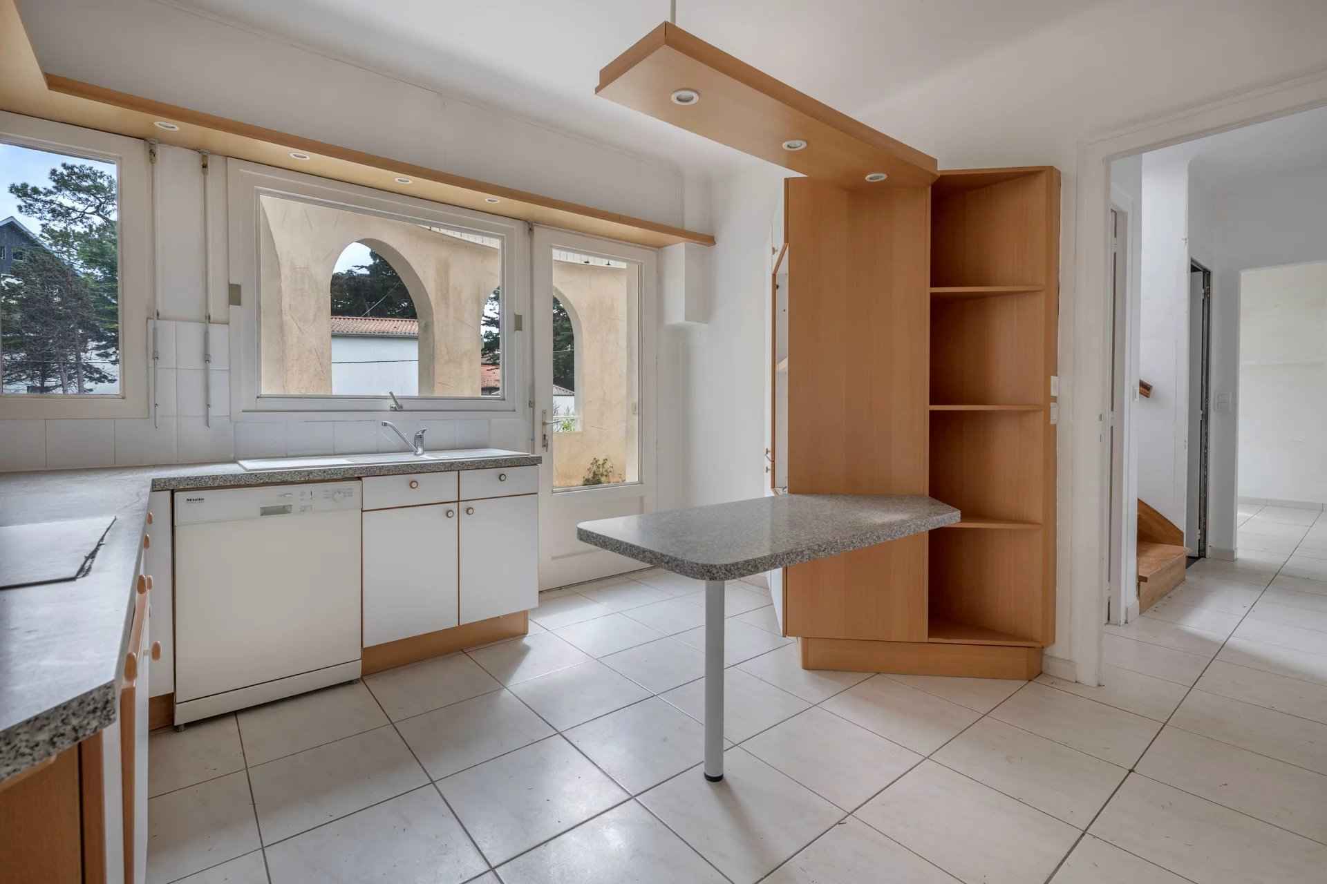 Belle maison familiale à rénover LA BAULE