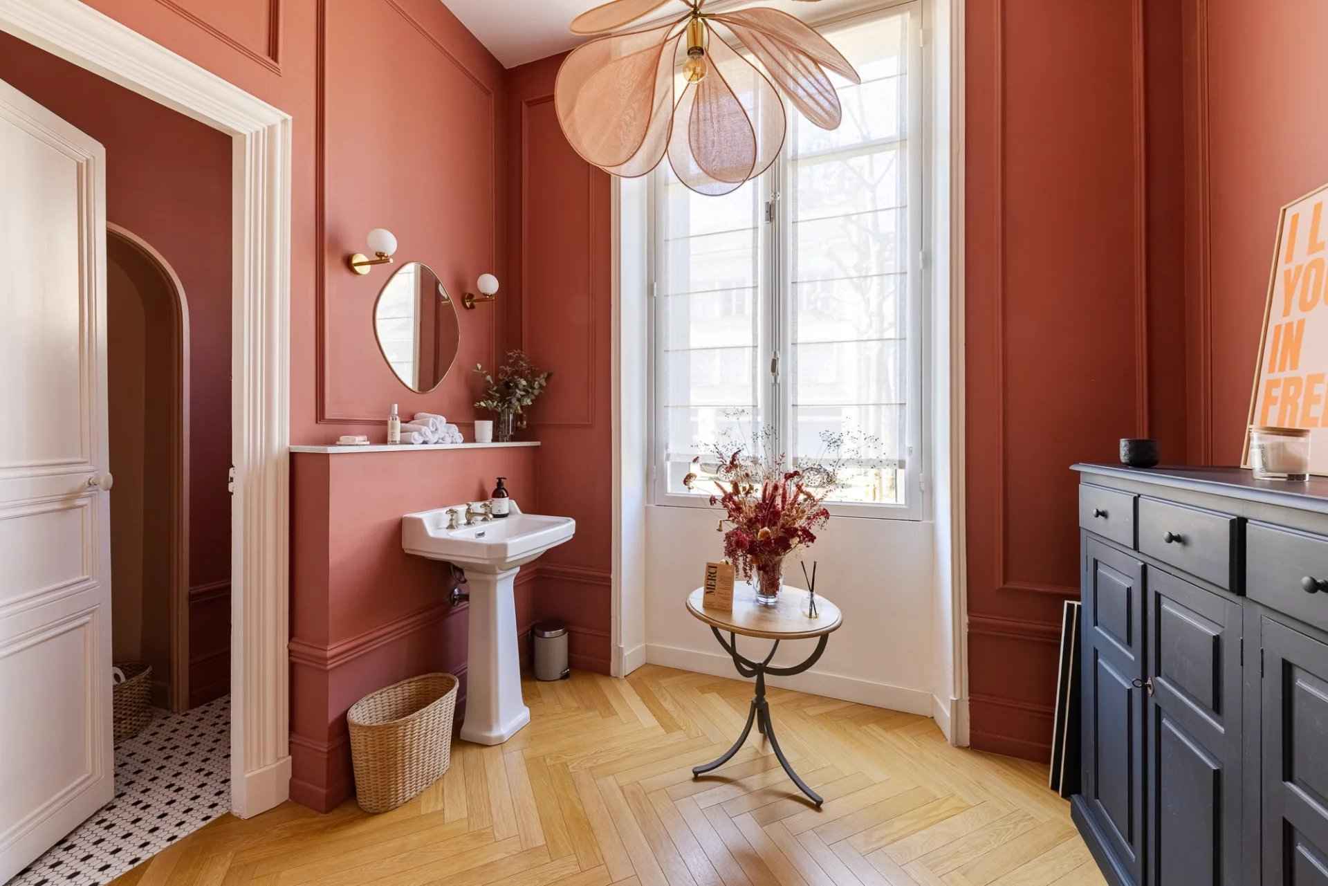 Ee0ae3288175237e73607867ff77b18e 45159f7132 1920 original - Attribut alt par défaut.