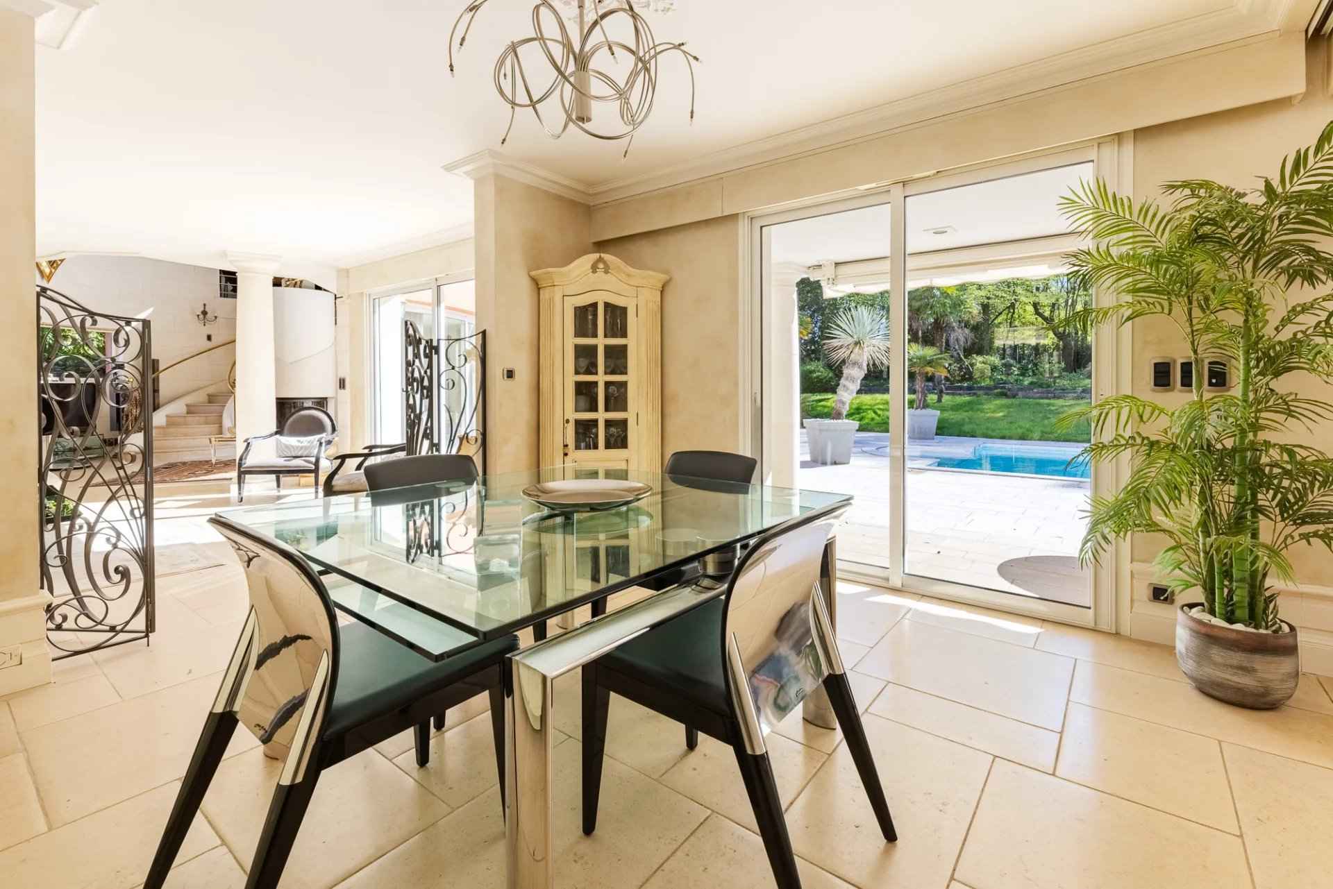 4acc15d183ce3d5373f806a14ed6ed10 ea2a44f864 1920 original - Attribut alt par défaut.