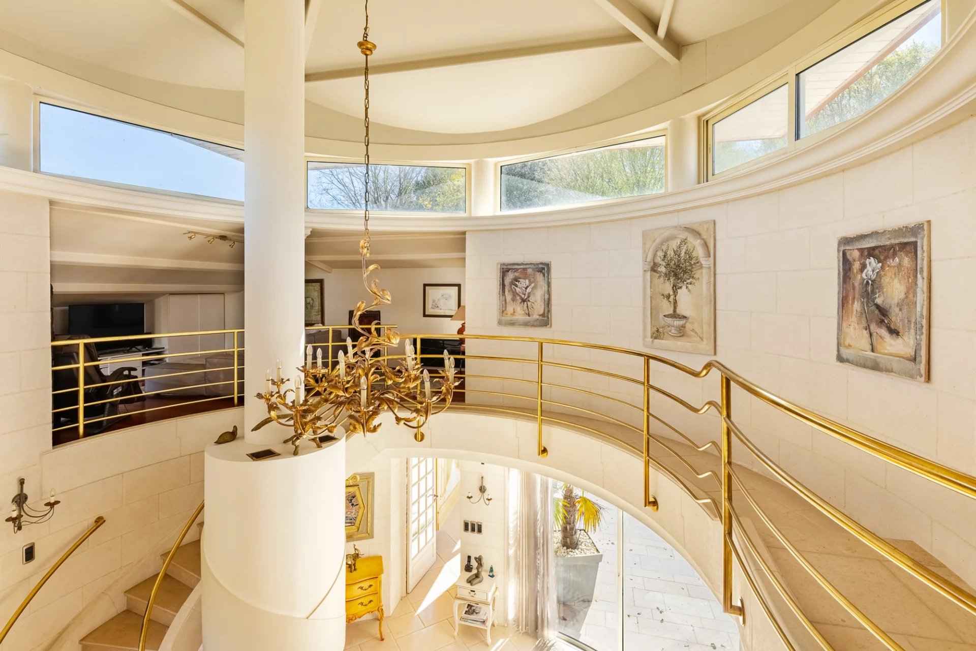 66d59ac7c9cf37dc603a303b16f1bffa 1cdd6ced18 1920 original - Attribut alt par défaut.