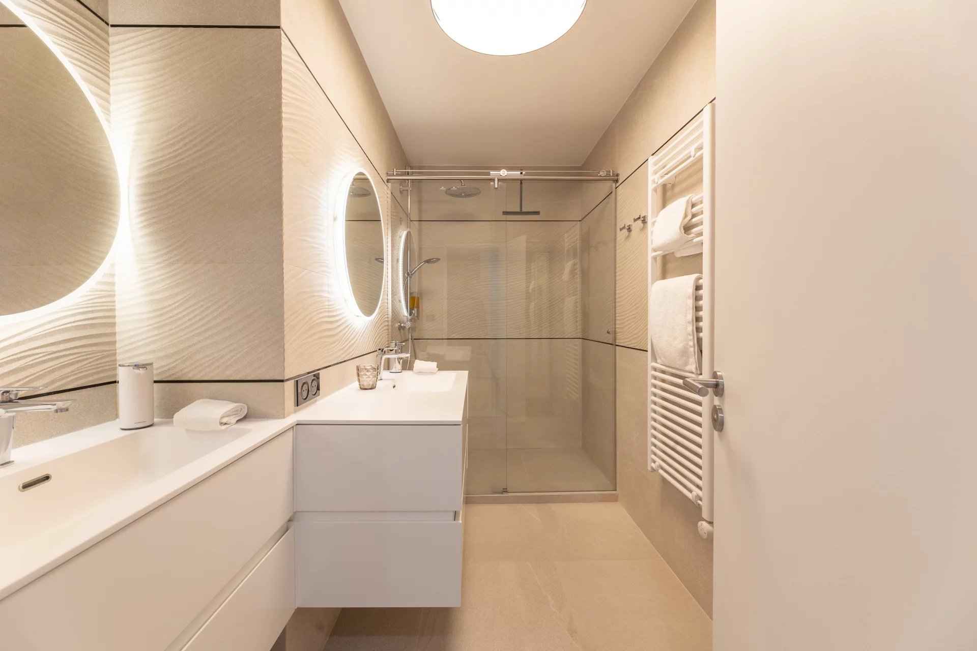 Efab113ca9a06a58543ce75dd793eceb e75595a983 1920 original - Attribut alt par défaut.