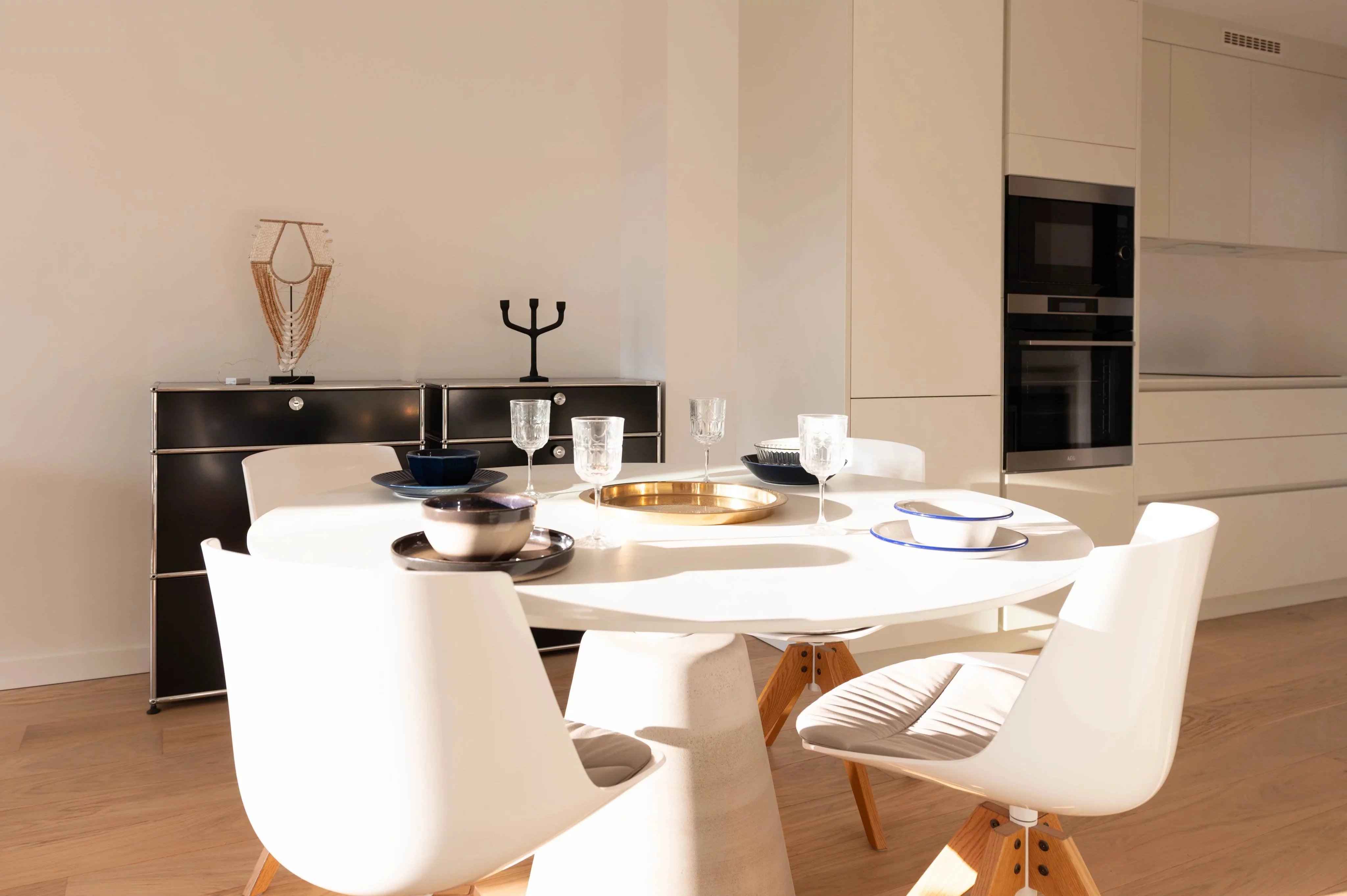 Cbb8f1d8a60cda69fbc3395e02705c12 679eb9f520 4096 original - Attribut alt par défaut.