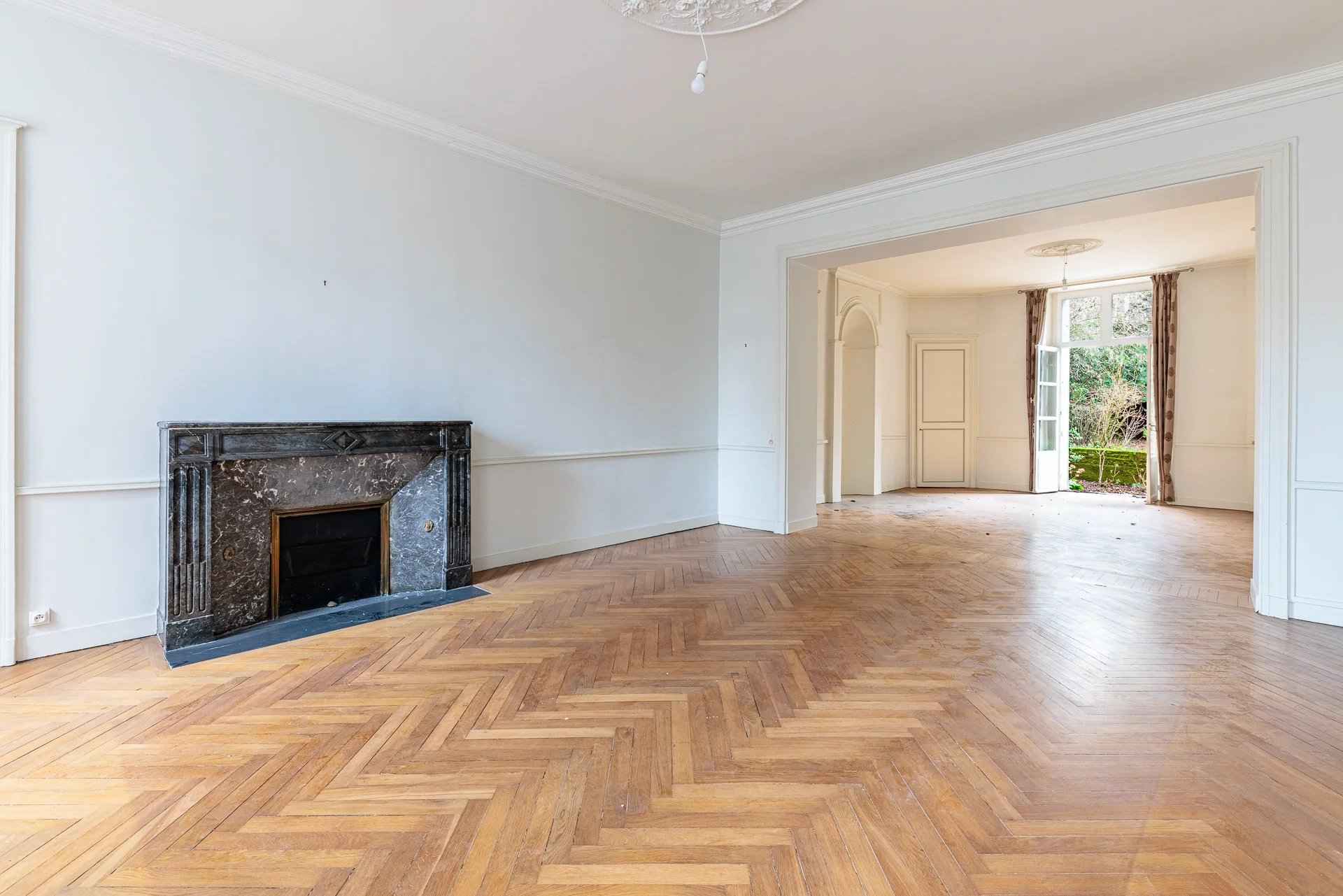 58f9e6e45121ae898398493ba603bf5f 534ecf21f2 1920 original - Attribut alt par défaut.