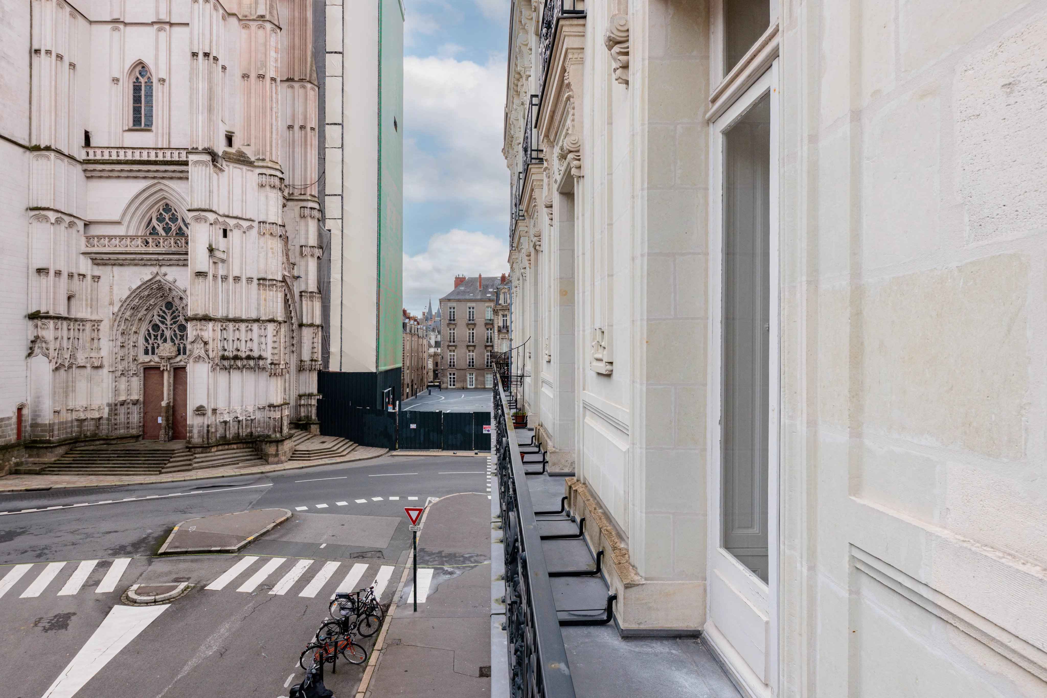 A8c09f70e5ad155810630f5e727ed458 749ee715c4 4096 original - Attribut alt par défaut.