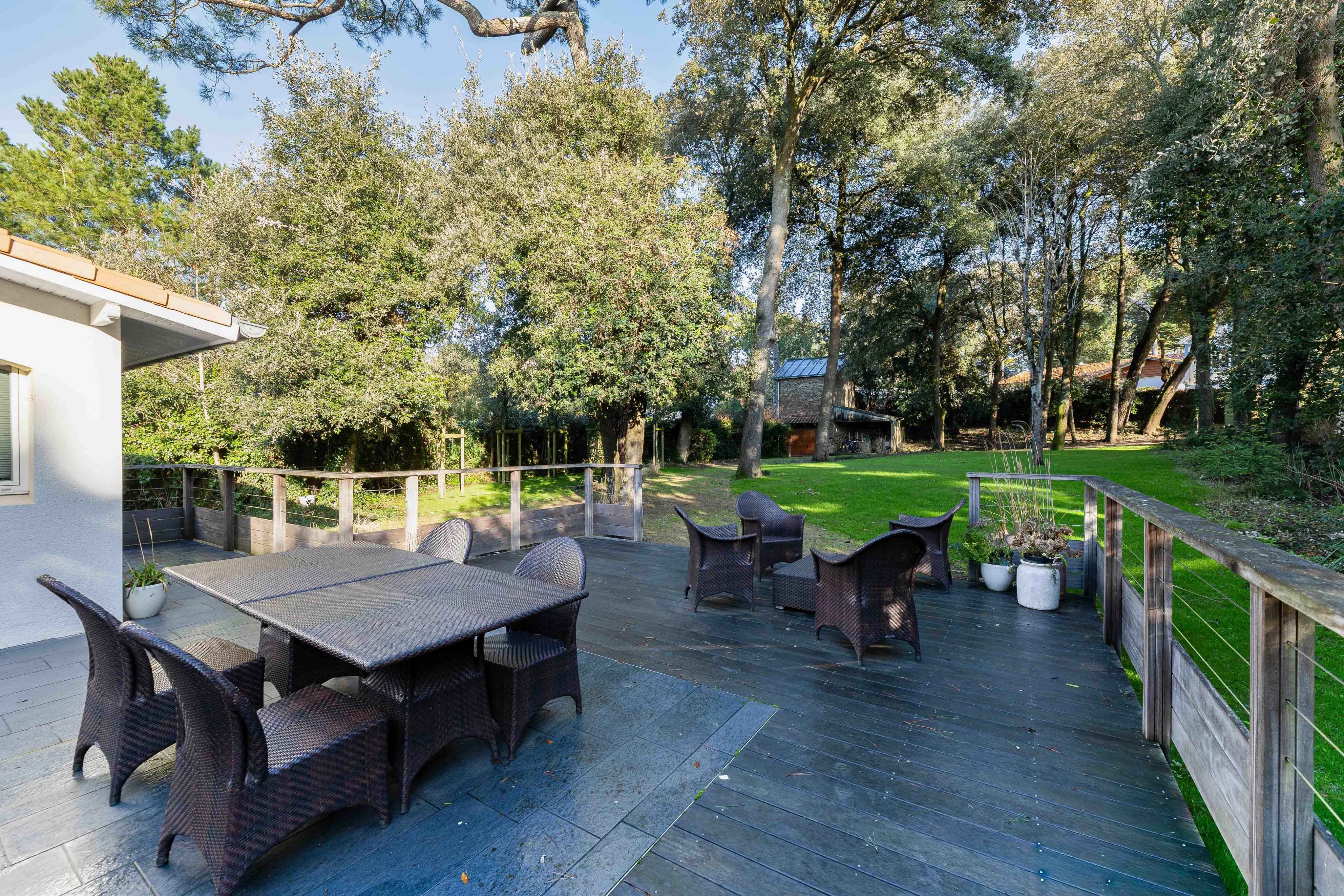 Ecf2584f83381c3bf8546a610c6c52d4 2b454e972b 4096 original - Attribut alt par défaut.