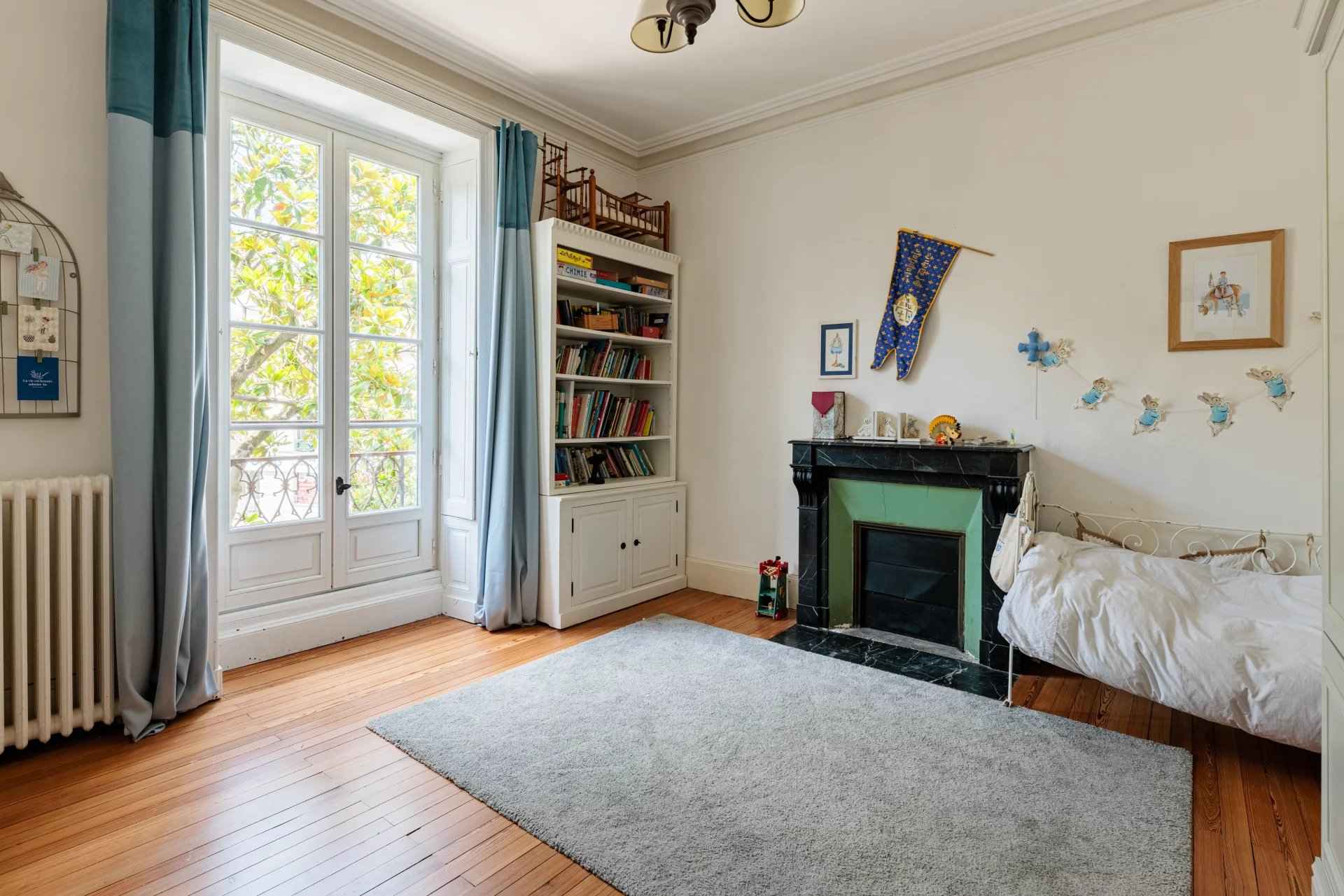 Ebcab1ad1f767609ceeeb5e7ab49b81b dcde6268b0 1920 original - Attribut alt par défaut.